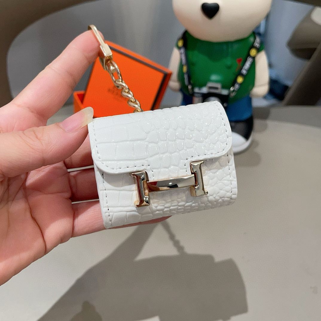 ❤️爱马仕蓝牙耳机包💥官网1:1耳机套鳄鱼皮纹（花纹随机裁剪）金属Logo 时尚迷你斜挎包包 可以当包饰