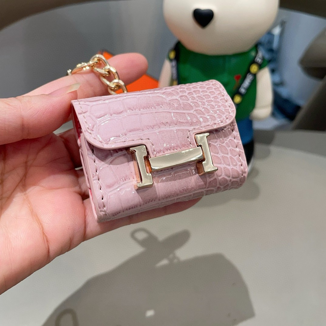❤️爱马仕蓝牙耳机包💥官网1:1耳机套鳄鱼皮纹（花纹随机裁剪）金属Logo 时尚迷你斜挎包包 可以当包饰