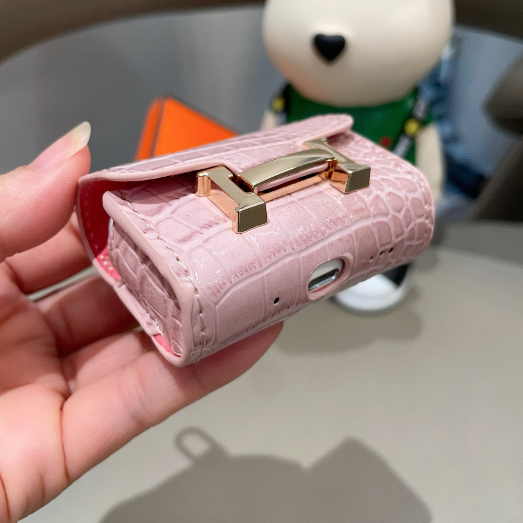 ❤️爱马仕蓝牙耳机包💥官网1:1耳机套鳄鱼皮纹（花纹随机裁剪）金属Logo 时尚迷你斜挎包包 可以当包饰