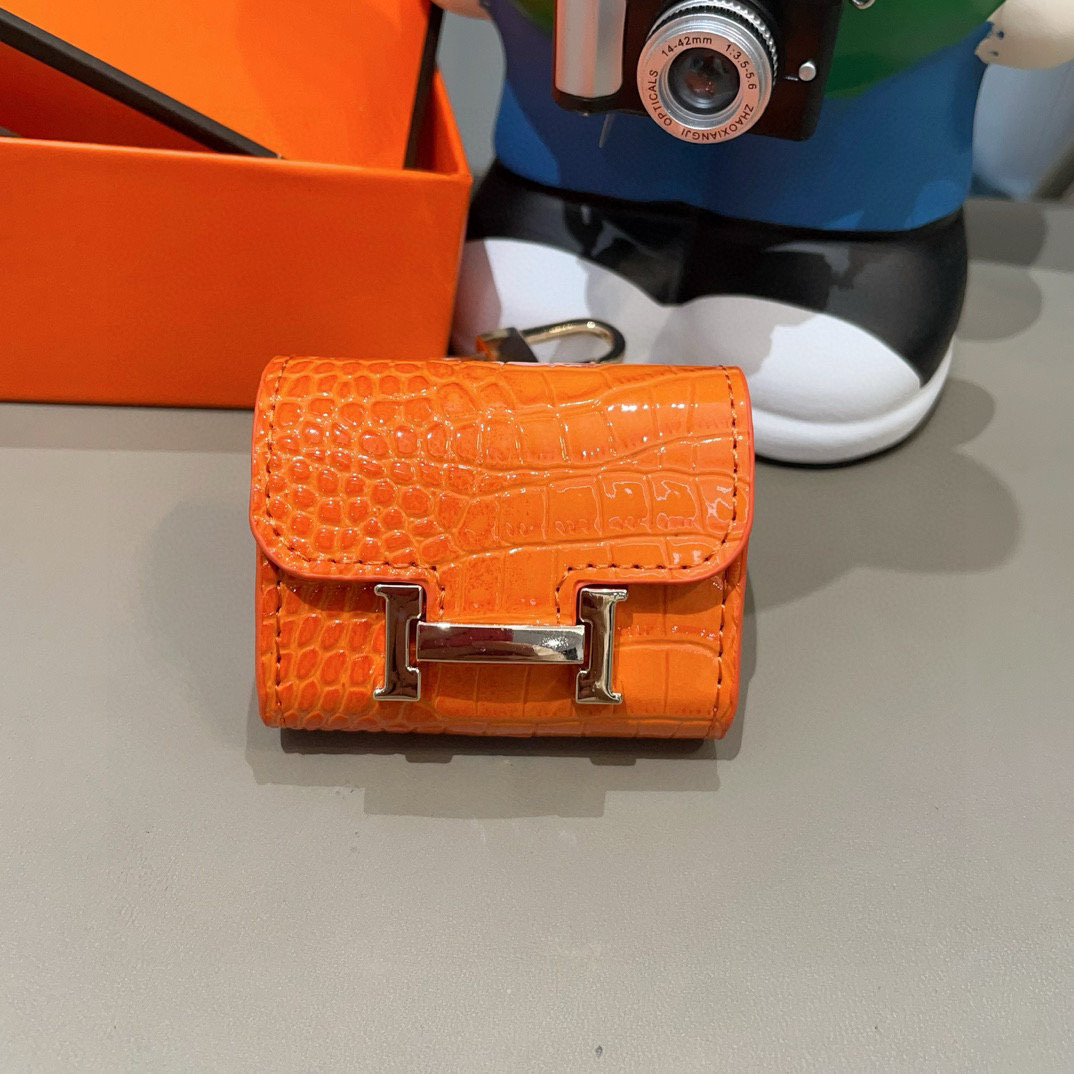 ❤️爱马仕蓝牙耳机包💥官网1:1耳机套鳄鱼皮纹（花纹随机裁剪）金属Logo 时尚迷你斜挎包包 可以当包饰