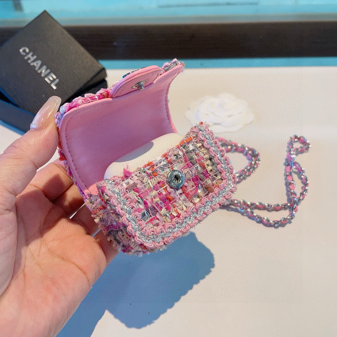 ❤️香奈儿CHANEL mini斜挎包包 粗花呢通用耳机包💥官网1:1耳机包 时尚迷你包包，配链条⛓️挂