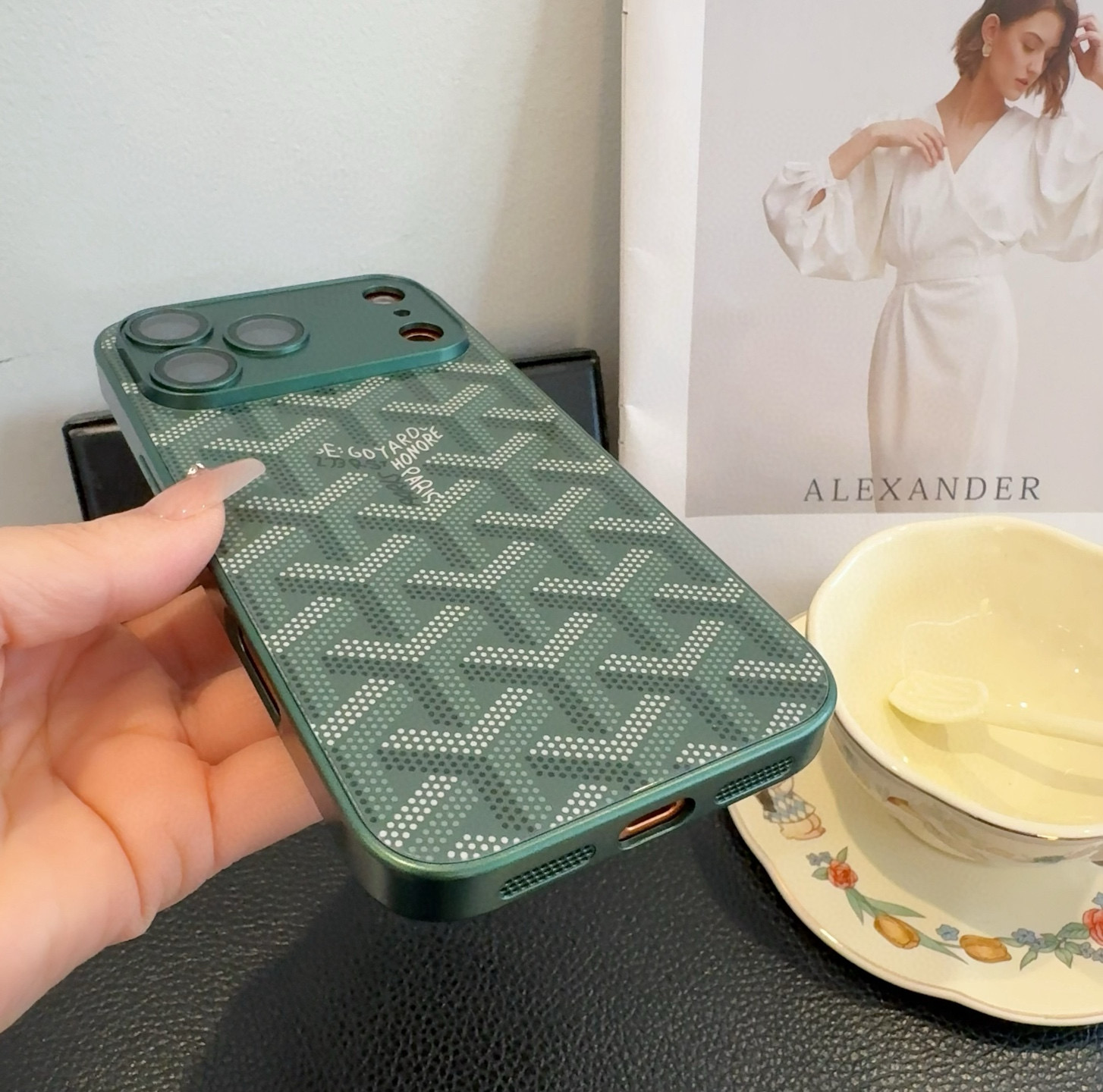 星宇橙系列 戈雅手机壳 型号：为了不出现报错型号，请打开本机查看手机设置显示的型号⚠️⚠️⚠️iPhon