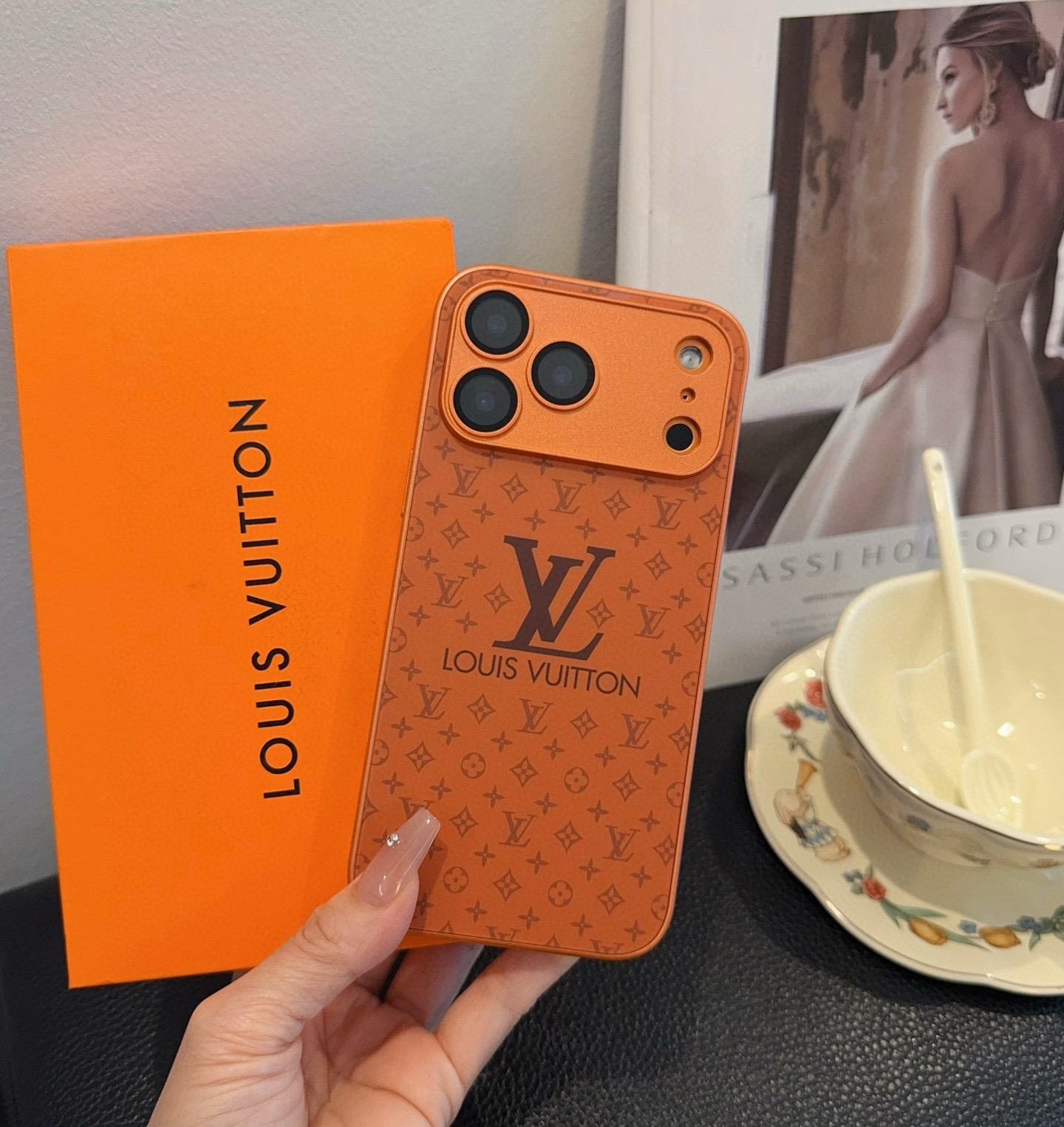 星宇橙系列 LV手机壳 型号：为了不出现报错型号，请打开本机查看手机设置显示的型号⚠️⚠️⚠️iPhon