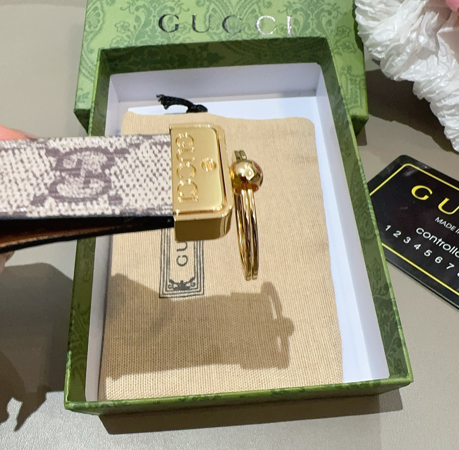 🔥爆款推荐 古驰Gucci钥匙扣 车钥匙挂件包包挂饰 DauPhine Dragonne 钥匙扣彰显金属