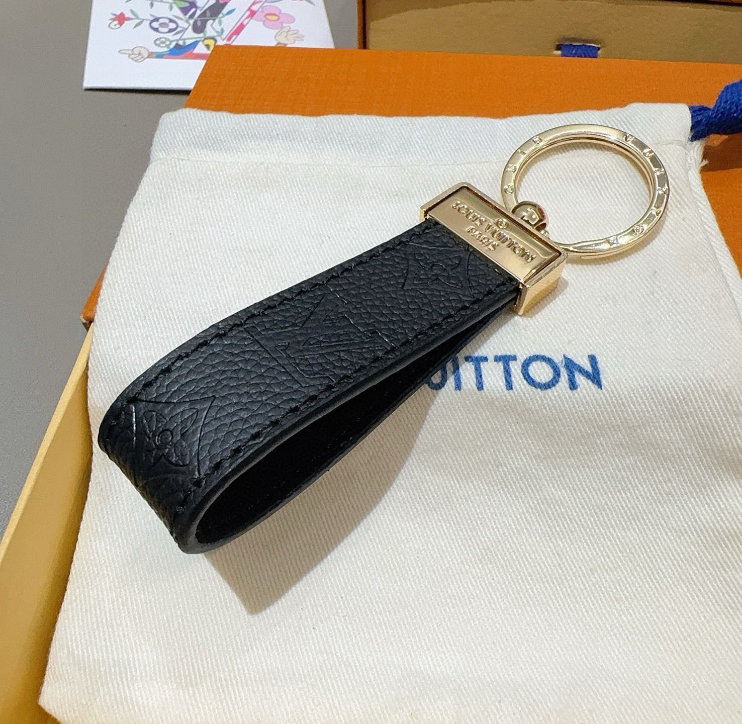 🔥爆款推荐 驴家牛皮压花渐变钥匙扣 LV钥匙扣 车钥匙挂件包包挂饰 DauPhine Dragonne 