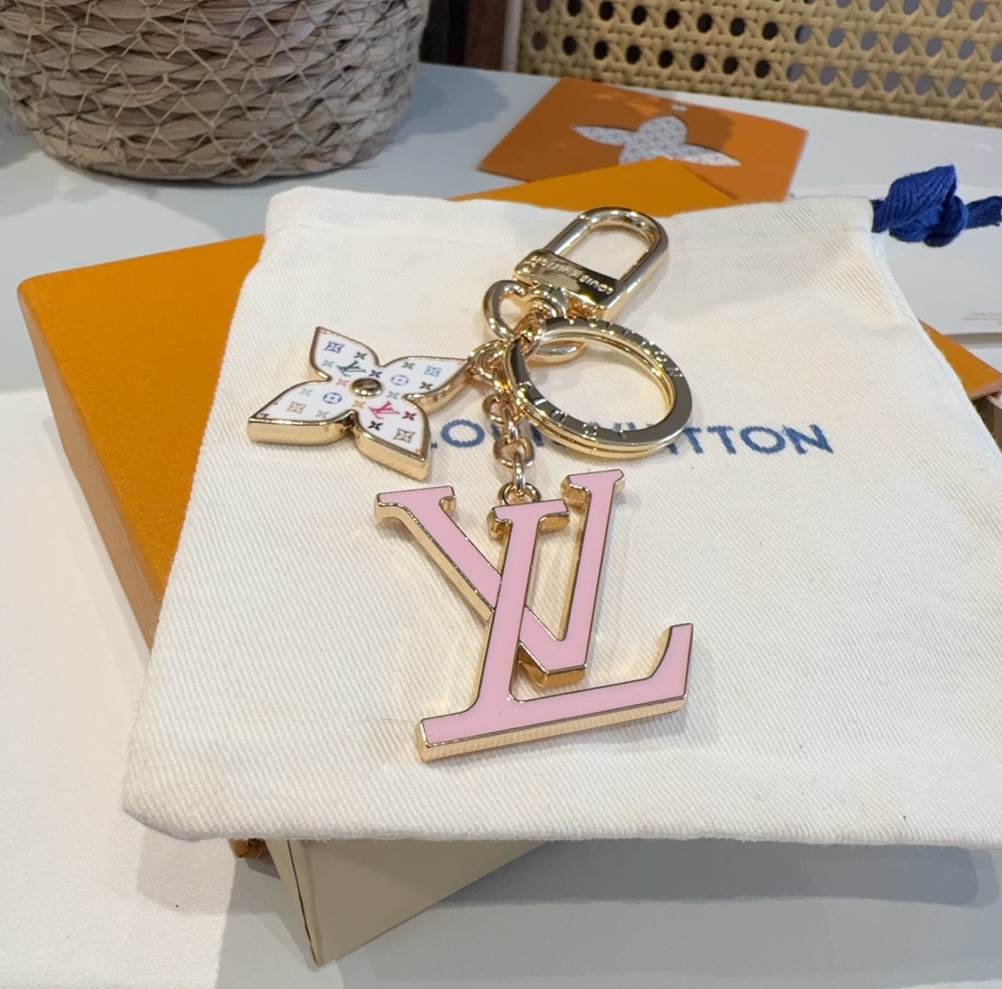 🔥村上隆三彩系列 白三彩 黑三彩 老花 LV 钥匙扣 SPring Street 包饰与钥匙扣 包包挂件