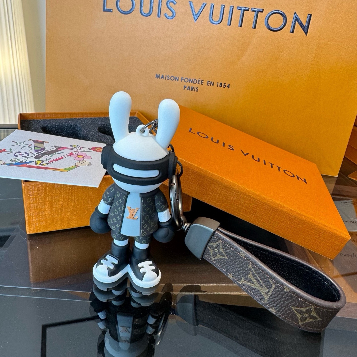 🔥LV兔子公仔钥匙扣 可拆卸当汽车摆件，网红爆款 高档装饰挂件 高版本出货 配包装