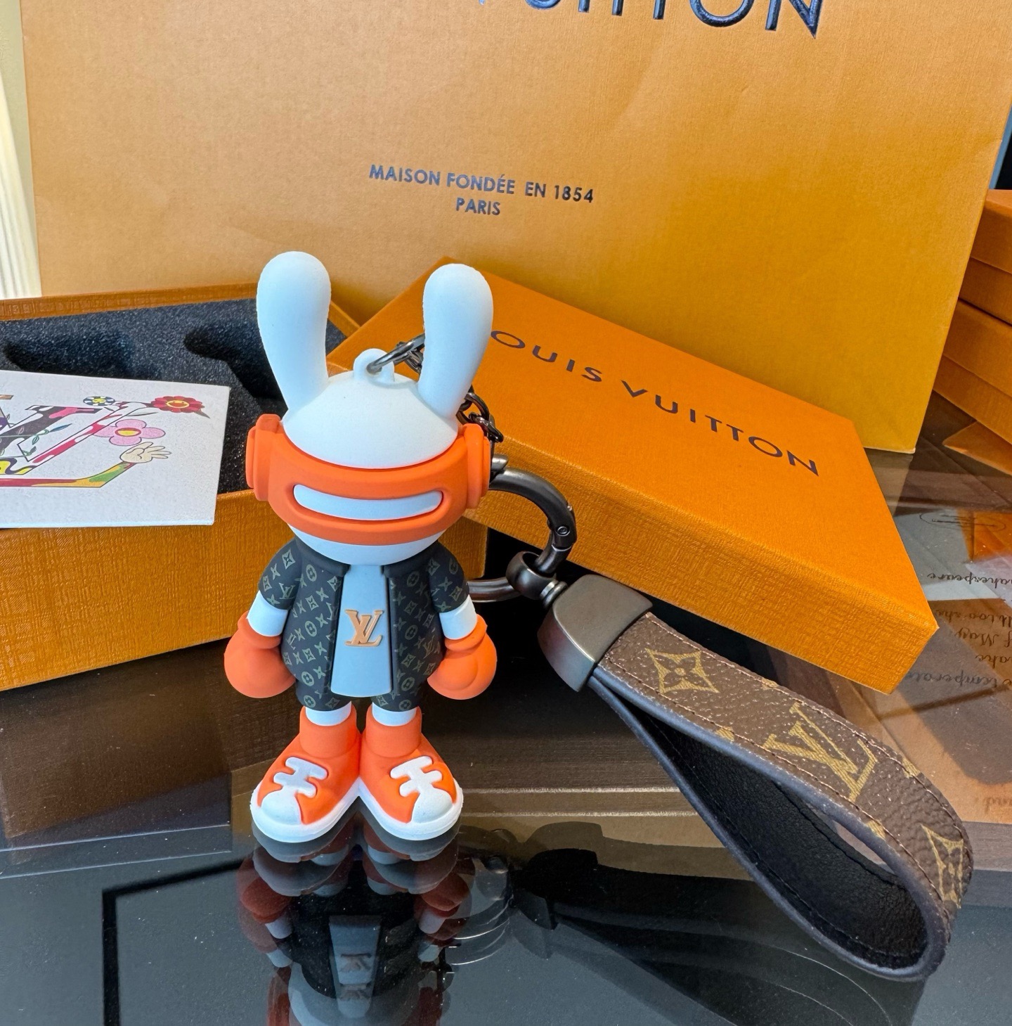 🔥LV兔子公仔钥匙扣 可拆卸当汽车摆件，网红爆款 高档装饰挂件 高版本出货 配包装