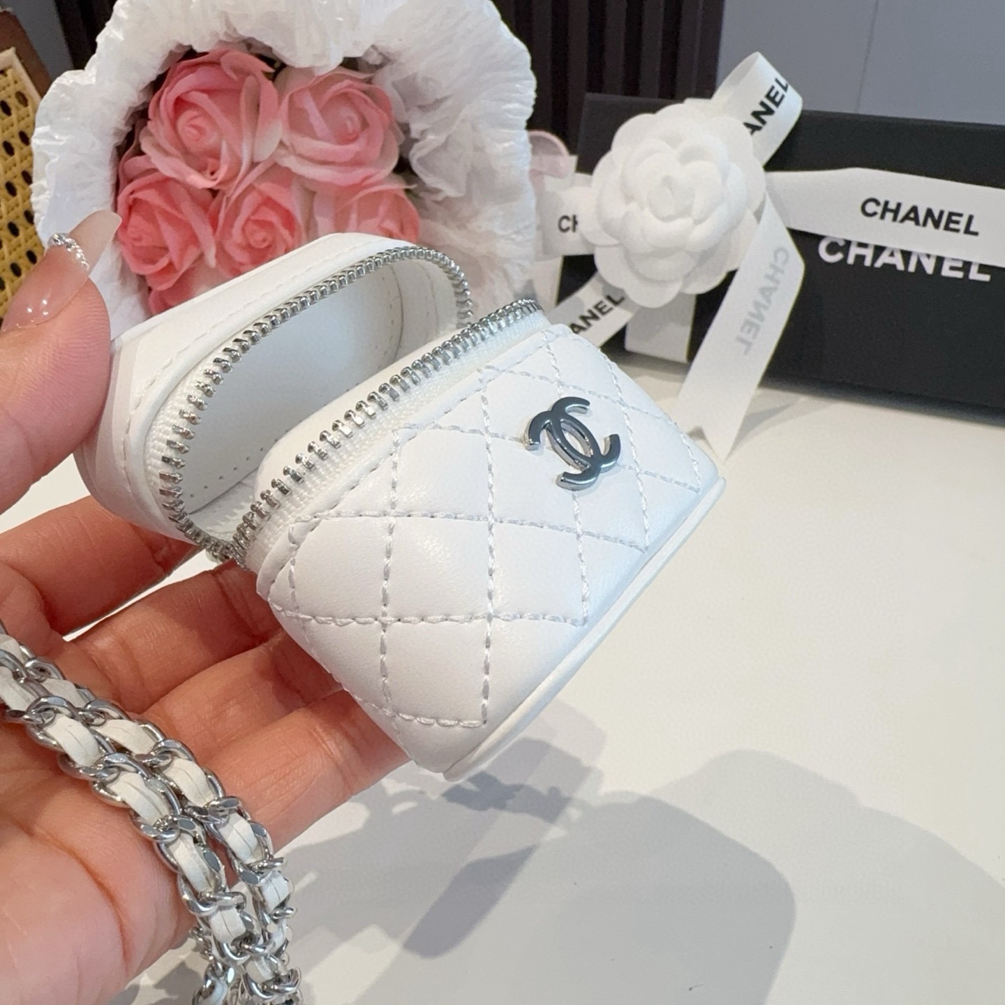 ❤️香奈儿CHANEL mini斜挎包包 通用耳机包💥官网1:1耳机包 时尚迷你包包，链条⛓️挂绳可拆卸