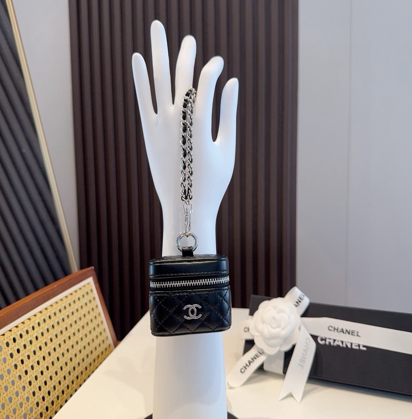 ❤️香奈儿CHANEL mini斜挎包包 通用耳机包💥官网1:1耳机包 时尚迷你包包，链条⛓️挂绳可拆卸