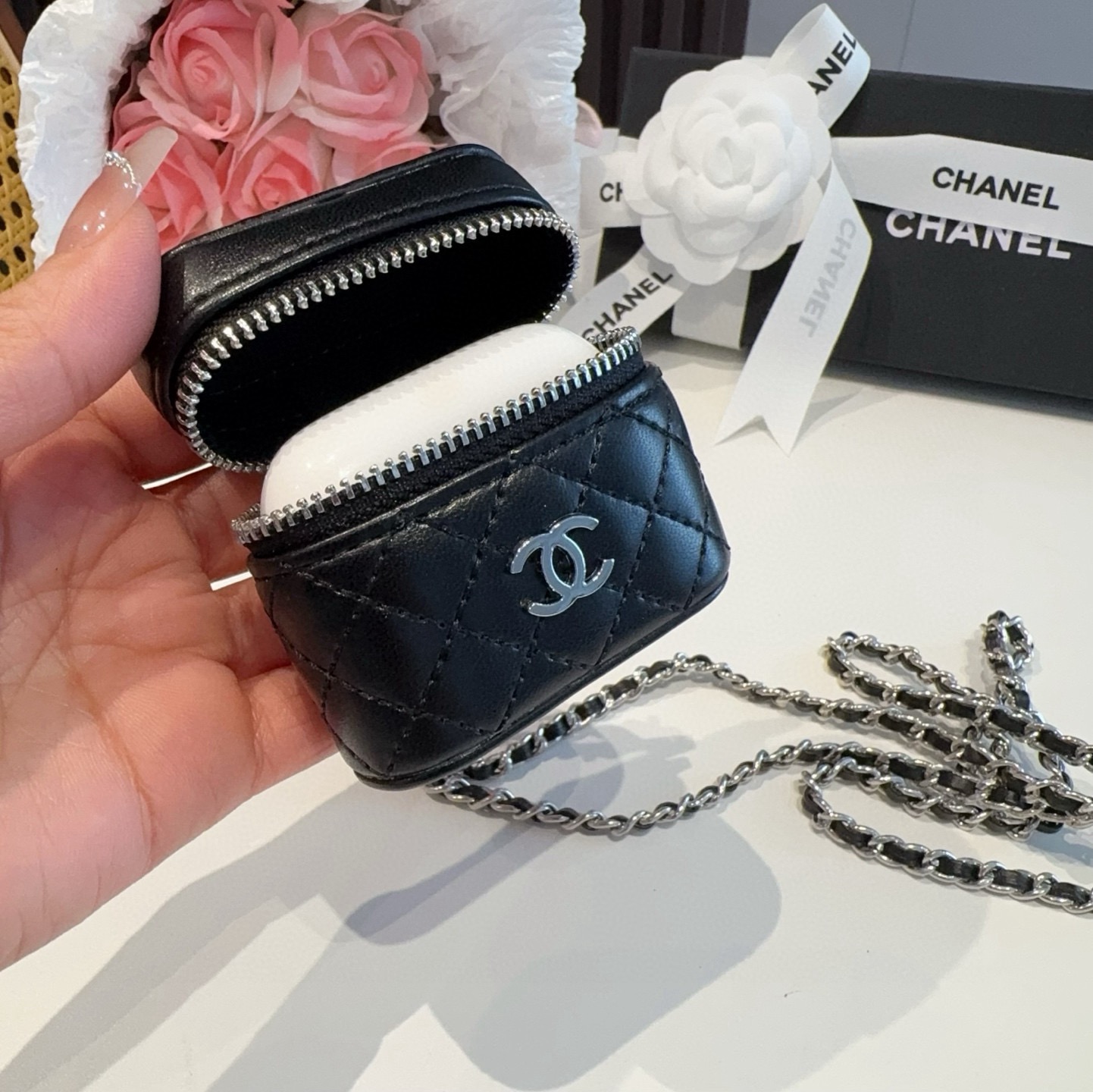 ❤️香奈儿CHANEL mini斜挎包包 通用耳机包💥官网1:1耳机包 时尚迷你包包，链条⛓️挂绳可拆卸