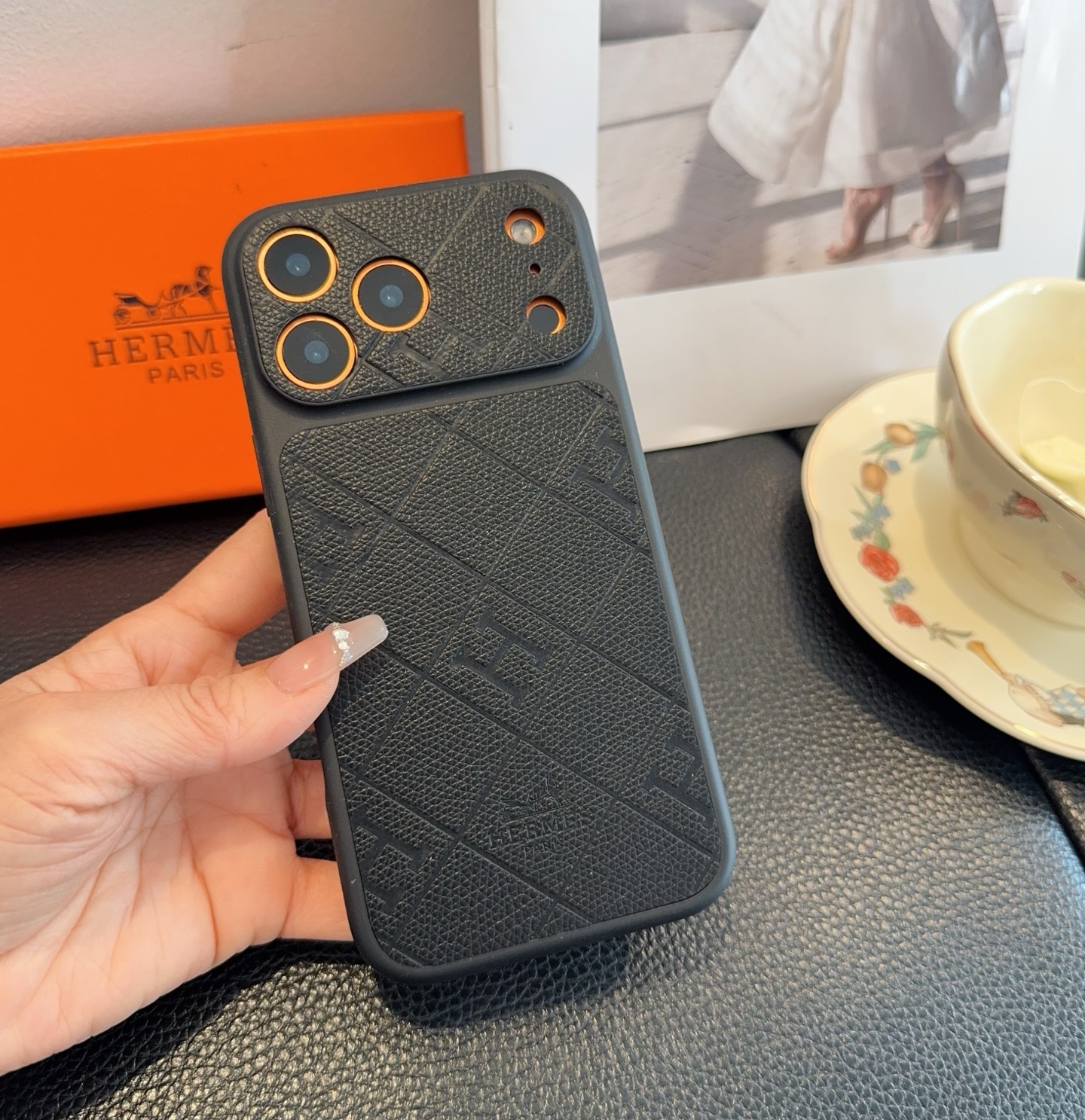 星宇橙系列 爱马仕全包手机壳型号：为了不出现报错型号，请打开本机查看手机设置显示的型号⚠️⚠️⚠️iPh