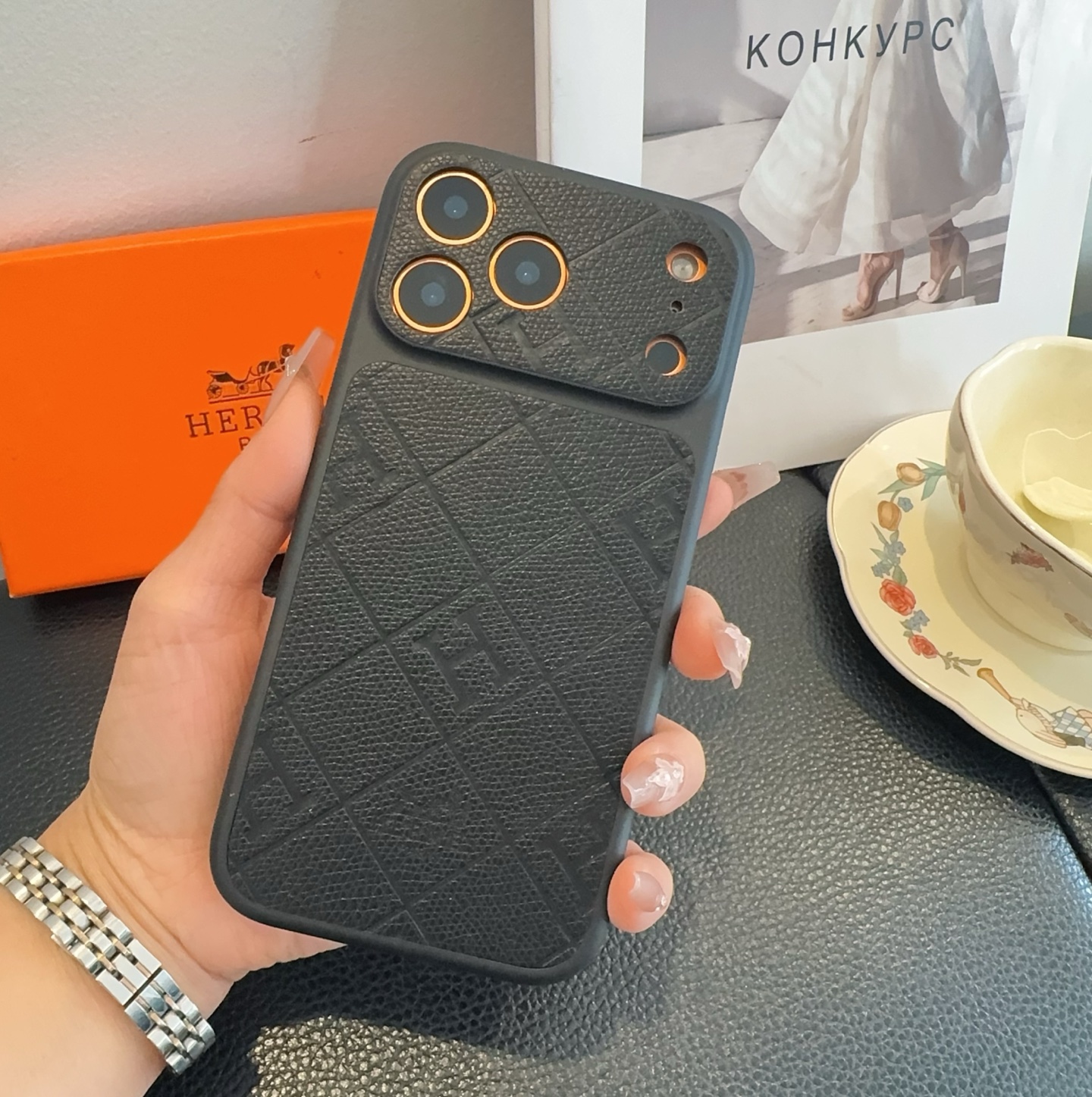 星宇橙系列 爱马仕全包手机壳型号：为了不出现报错型号，请打开本机查看手机设置显示的型号⚠️⚠️⚠️iPh