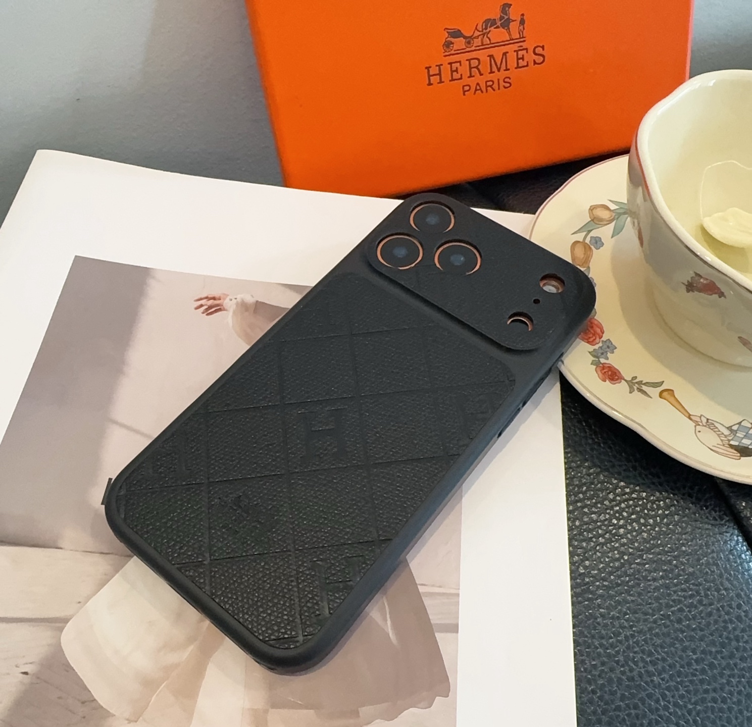 星宇橙系列 爱马仕全包手机壳型号：为了不出现报错型号，请打开本机查看手机设置显示的型号⚠️⚠️⚠️iPh