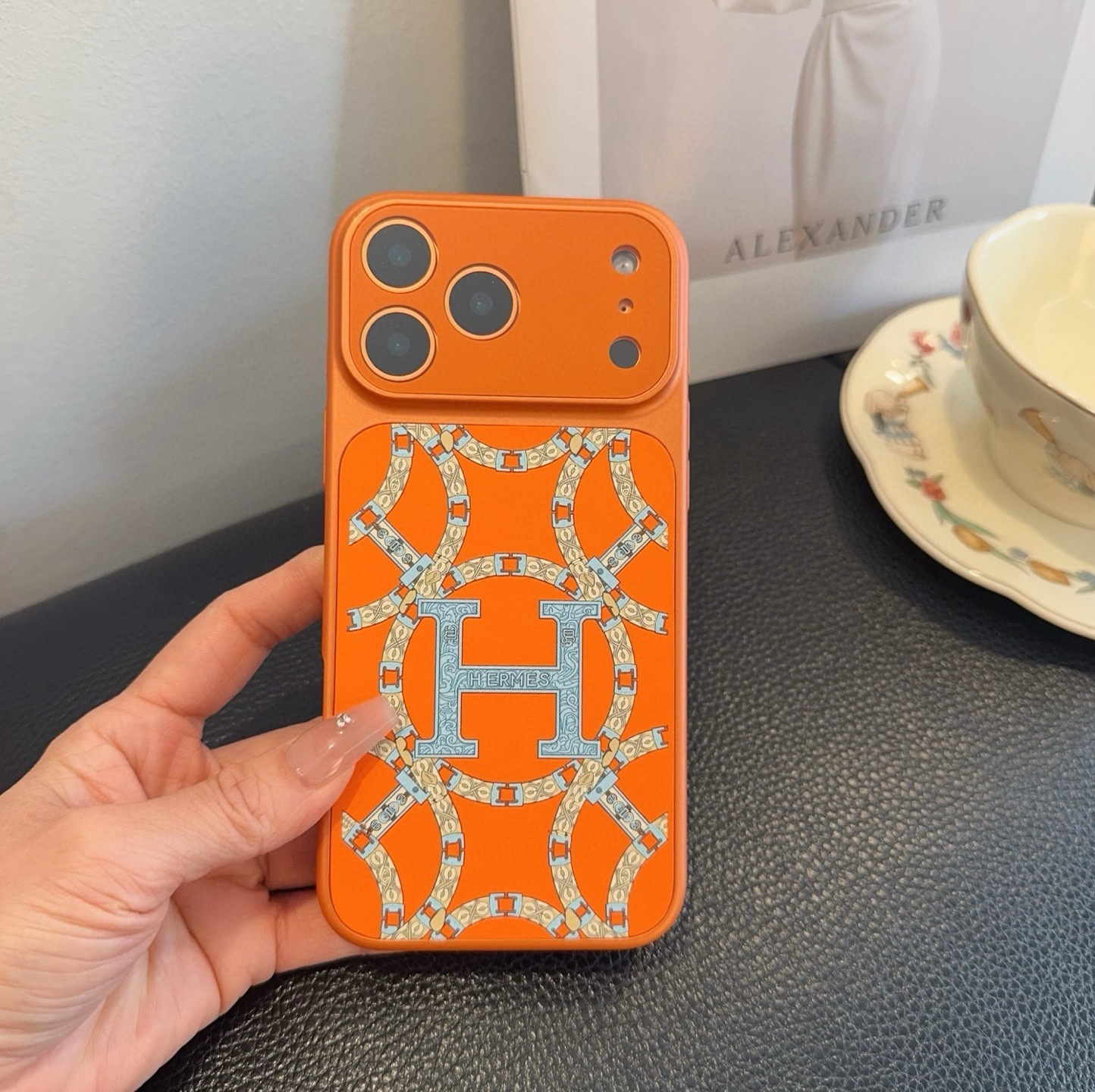 星宇橙系列 （马上有钱）爱马仕手机壳 型号：为了不出现报错型号，请打开本机查看手机设置显示的型号⚠️⚠️