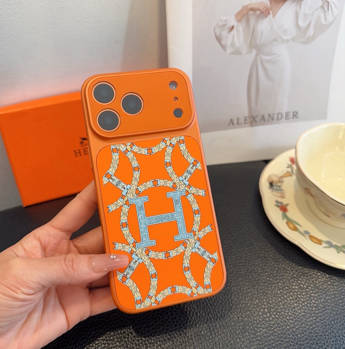 星宇橙系列 （马上有钱）爱马仕手机壳 型号：为了不出现报错型号，请打开本机查看手机设置显示的型号⚠️⚠️
