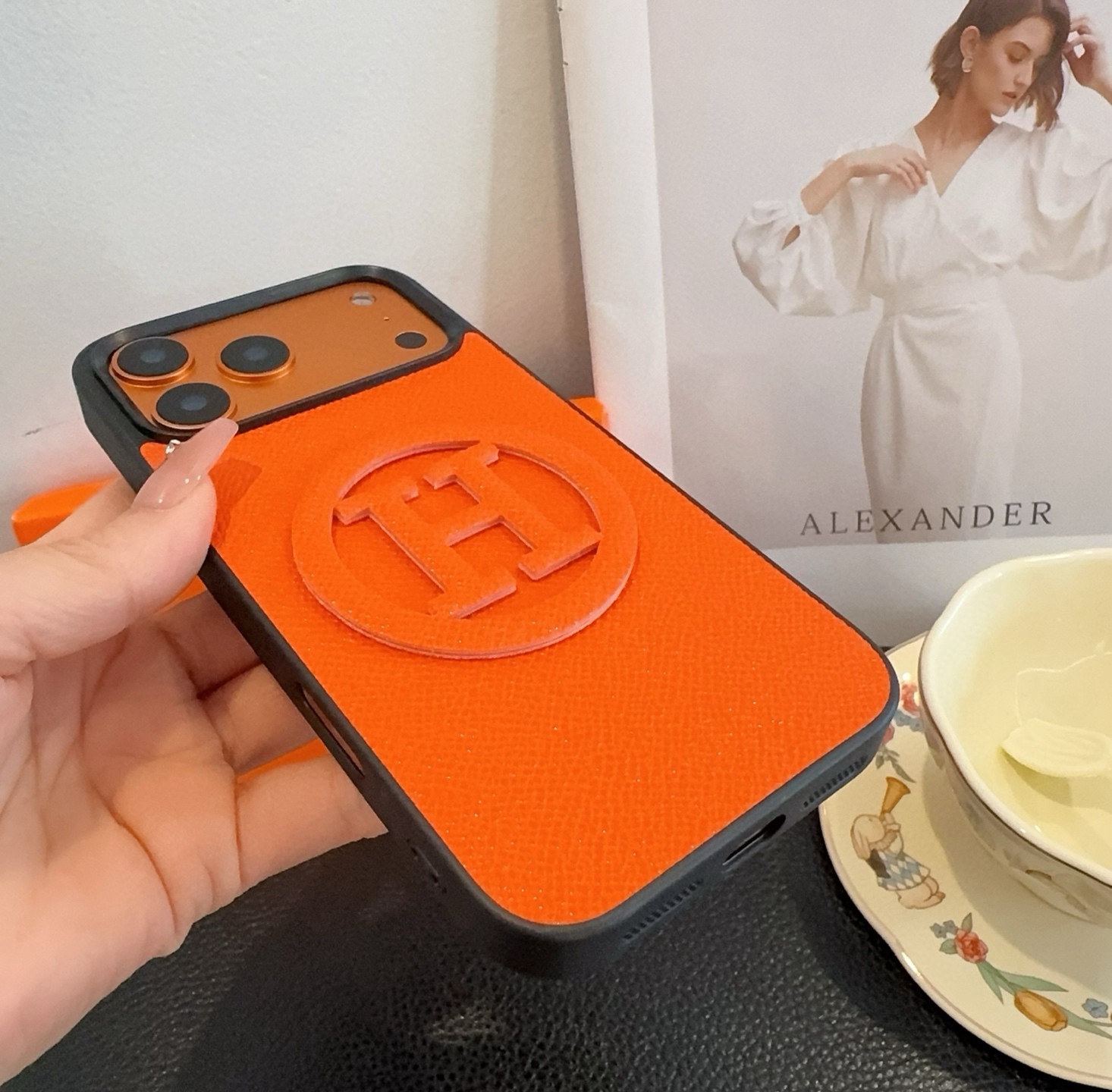 ✨✨新款上架爱马仕 Hermes手机壳 星宇橙系列手机壳型号：为了不出现报错型号，请打开本机查看手机设置