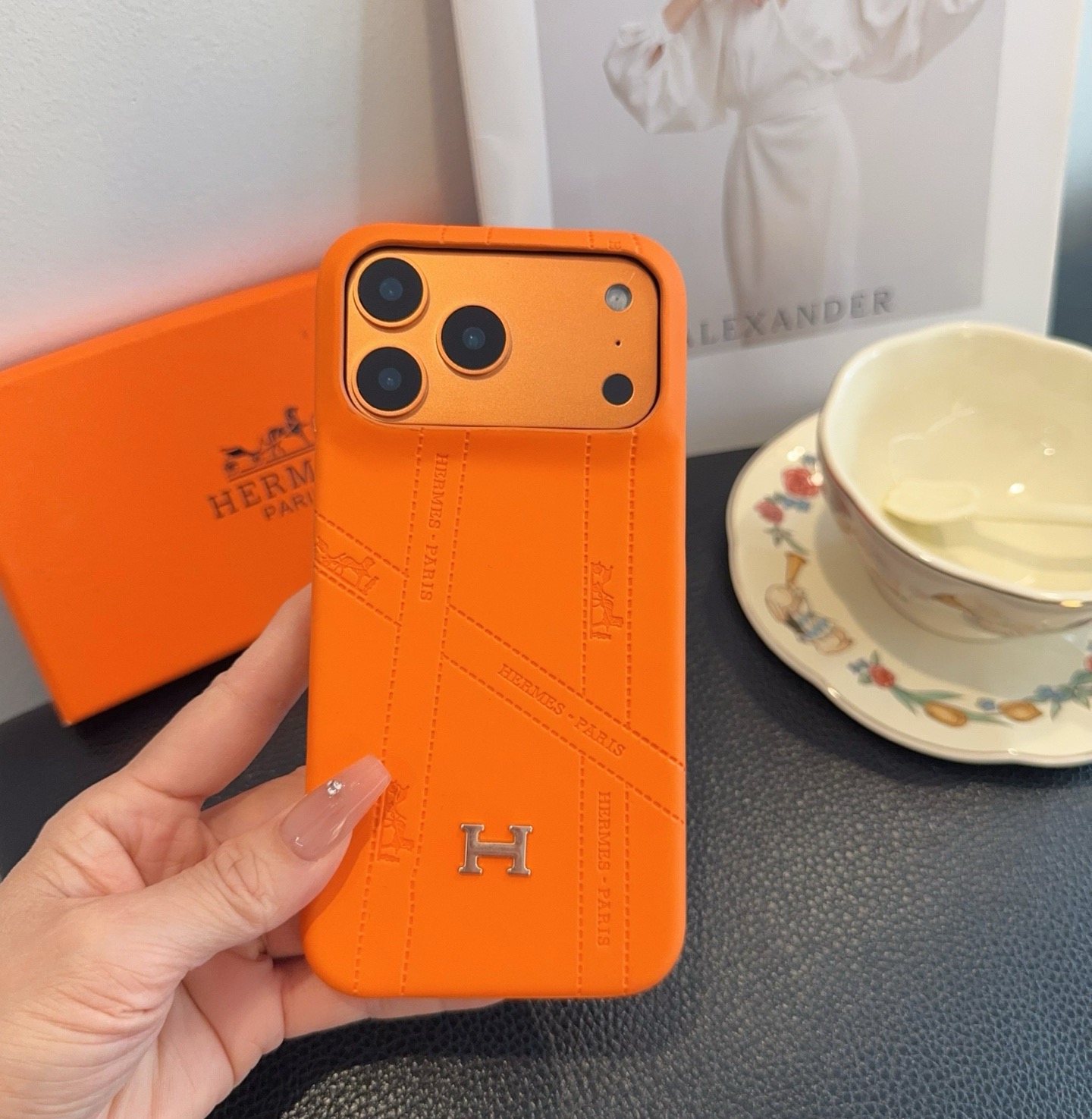 ✨✨新款上架爱马仕 Hermes手机壳 星宇橙系列手机壳型号：为了不出现报错型号，请打开本机查看手机设置