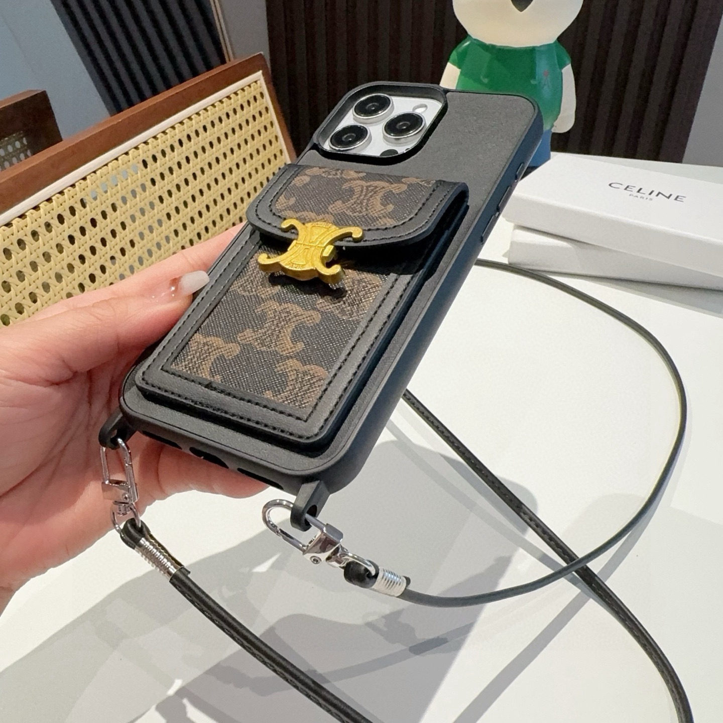 ✨💠Celine•赛琳斜挎插卡手机壳 全包卡包手机壳 挂绳🉑拆卸型号：为了不出现报错型号，请打开本机查看