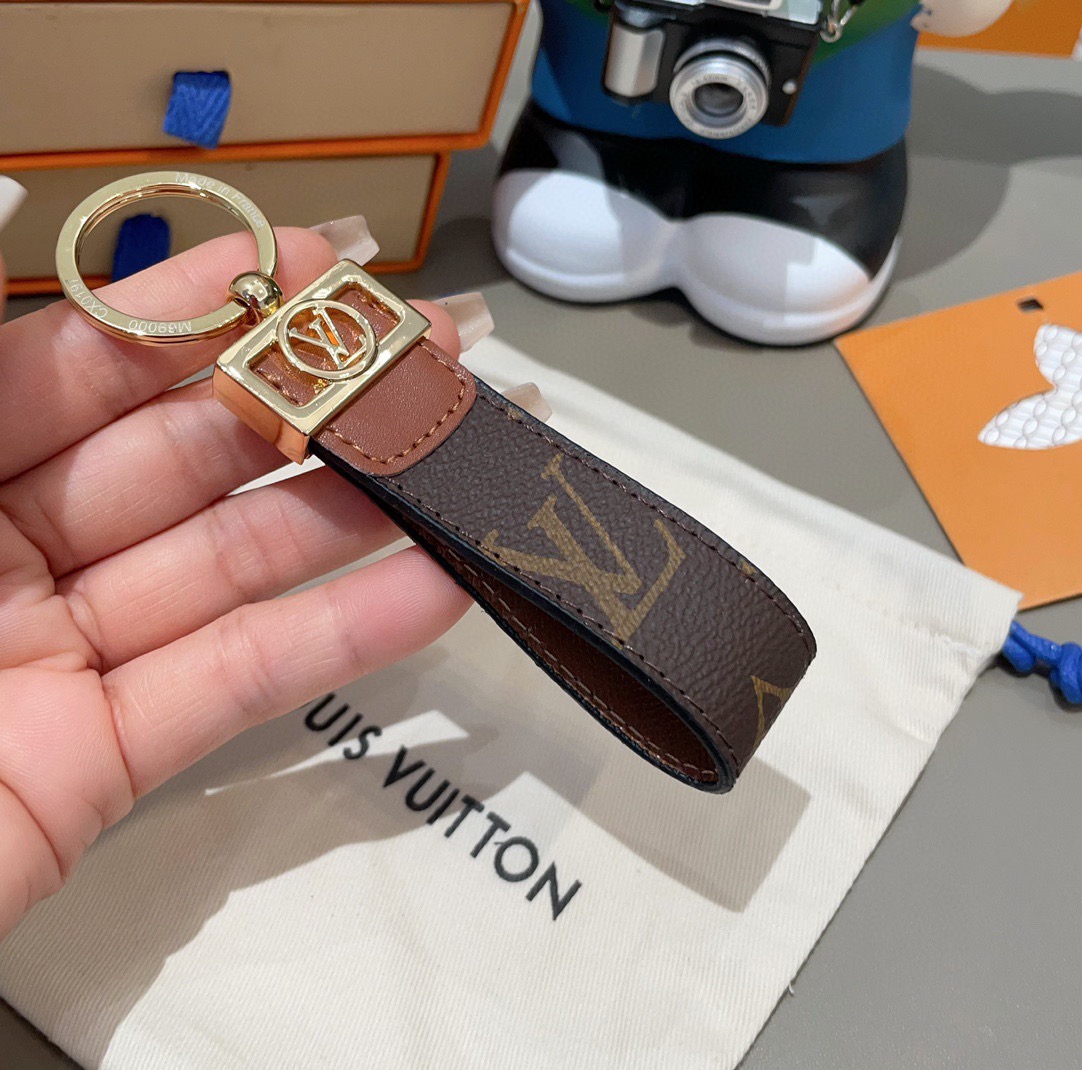 🔥爆款推荐 驴家达芙妮系列老花钥匙扣 车钥匙扣 DauPhine Dragonne 钥匙扣彰显金属匠艺与