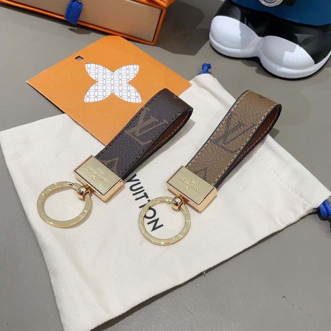 🔥爆款推荐 驴家达芙妮系列老花钥匙扣 车钥匙扣 DauPhine Dragonne 钥匙扣彰显金属匠艺与