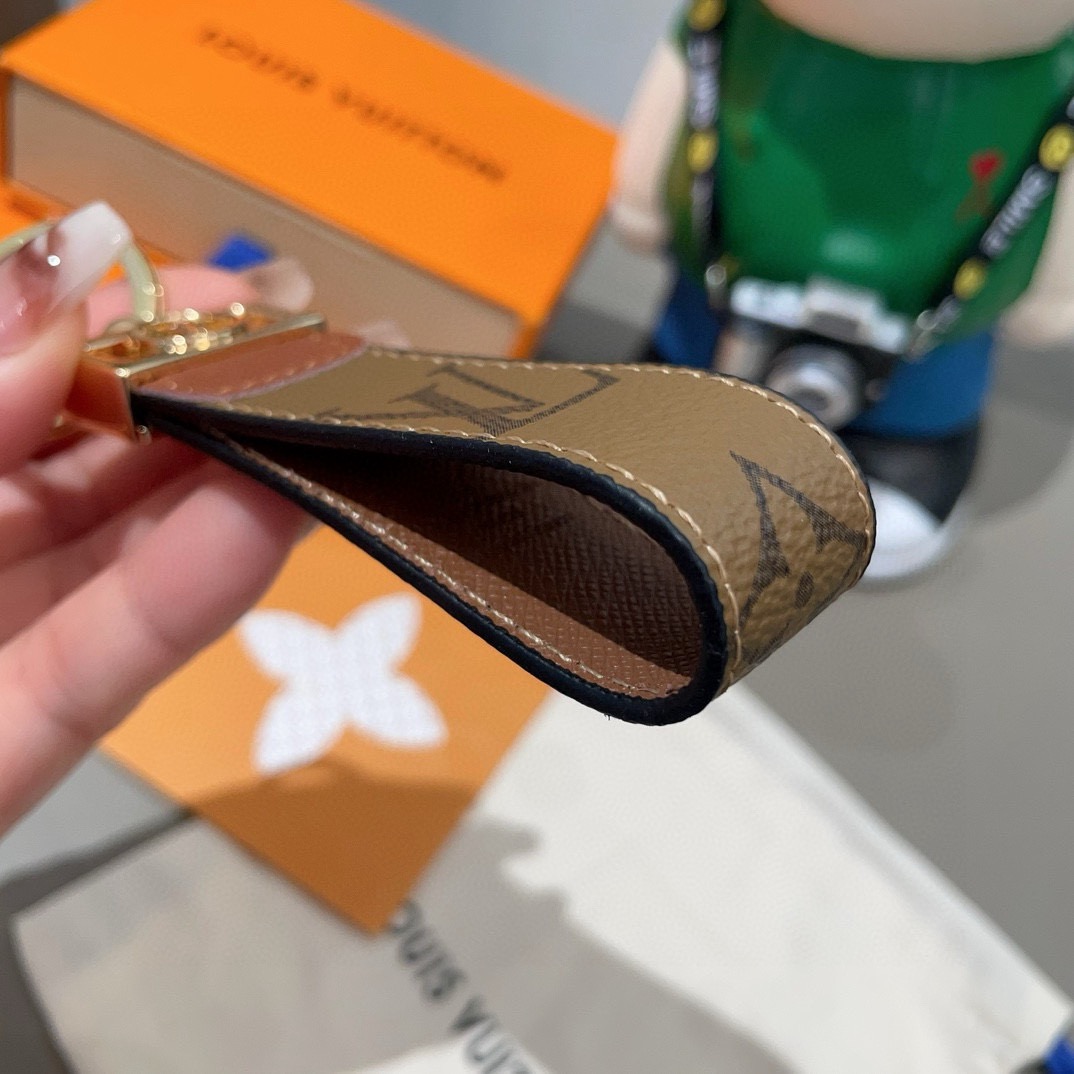 🔥爆款推荐 驴家达芙妮系列老花钥匙扣 车钥匙扣 DauPhine Dragonne 钥匙扣彰显金属匠艺与