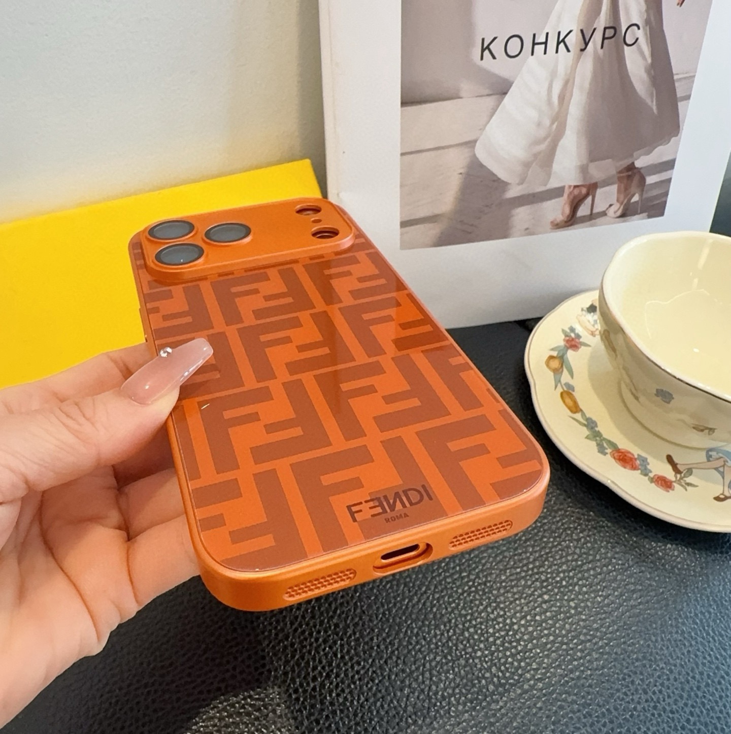 星宇橙系列 芬迪fendi手机壳 型号：为了不出现报错型号，请打开本机查看手机设置显示的型号⚠️⚠️⚠️