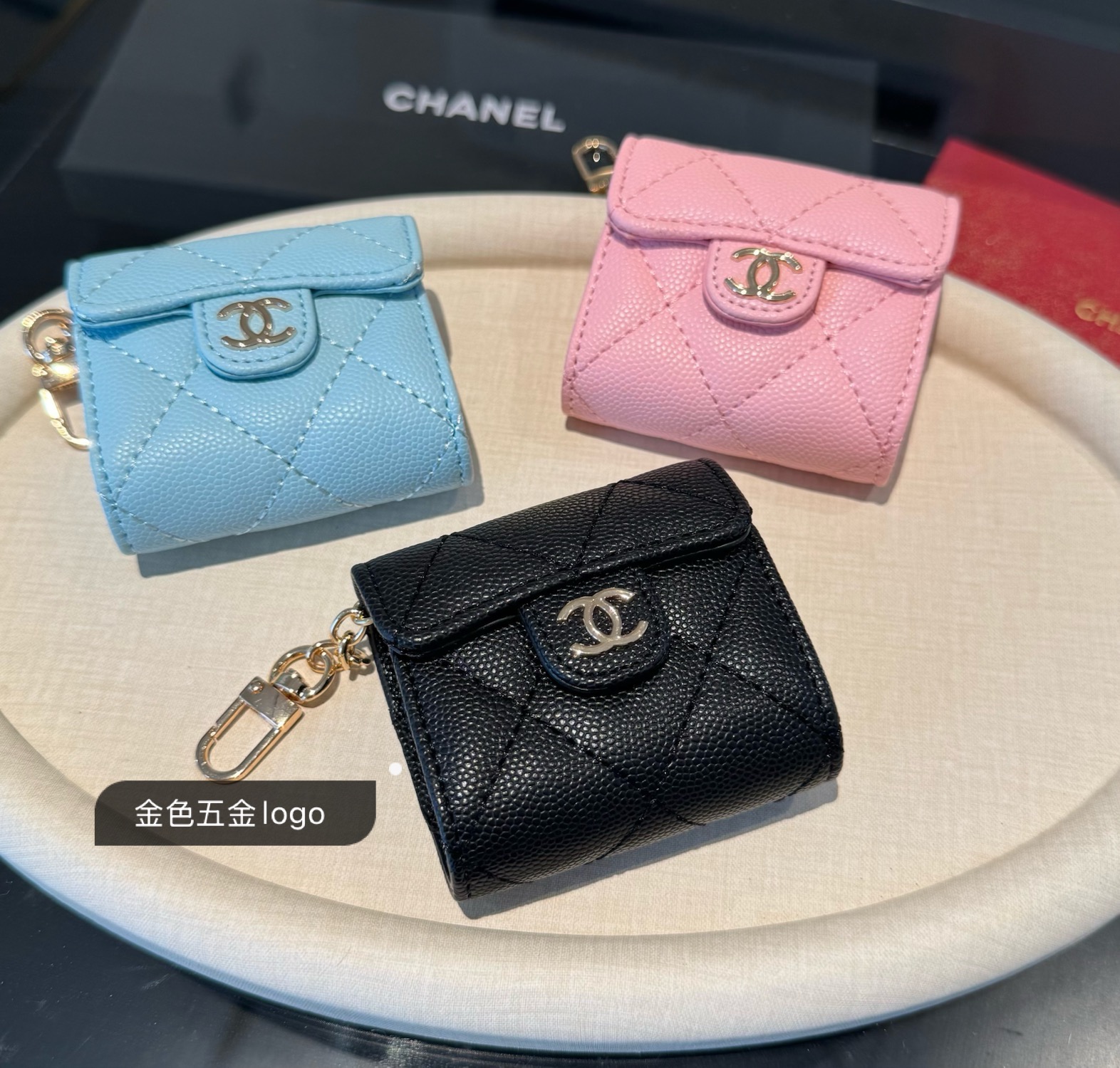 ❤️香奈儿CHANEL经典C3耳机包通用款💥官网1:1耳机包 时尚迷你包包，蓝牙耳机包，包包挂件！尺寸：