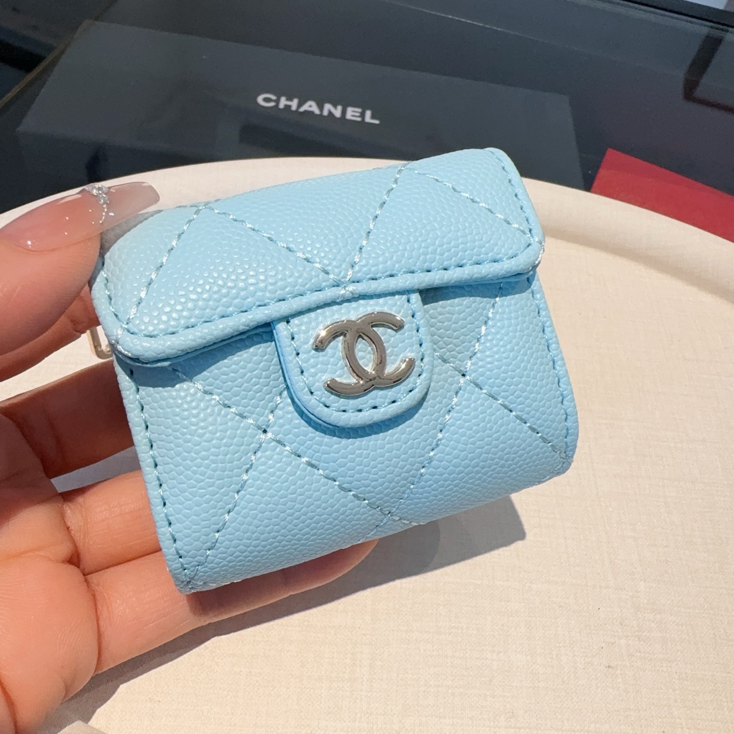 ❤️香奈儿CHANEL经典C3耳机包通用款💥官网1:1耳机包 时尚迷你包包，蓝牙耳机包，包包挂件！尺寸：