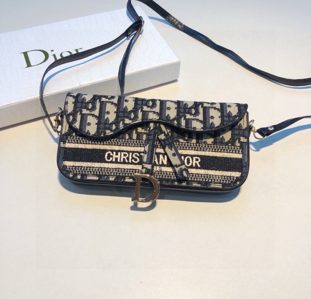 Dior刺绣经典老花通用手机包 斜挎包包，内置卡片层🔥🔥百搭时尚老花系列🖤💙💜