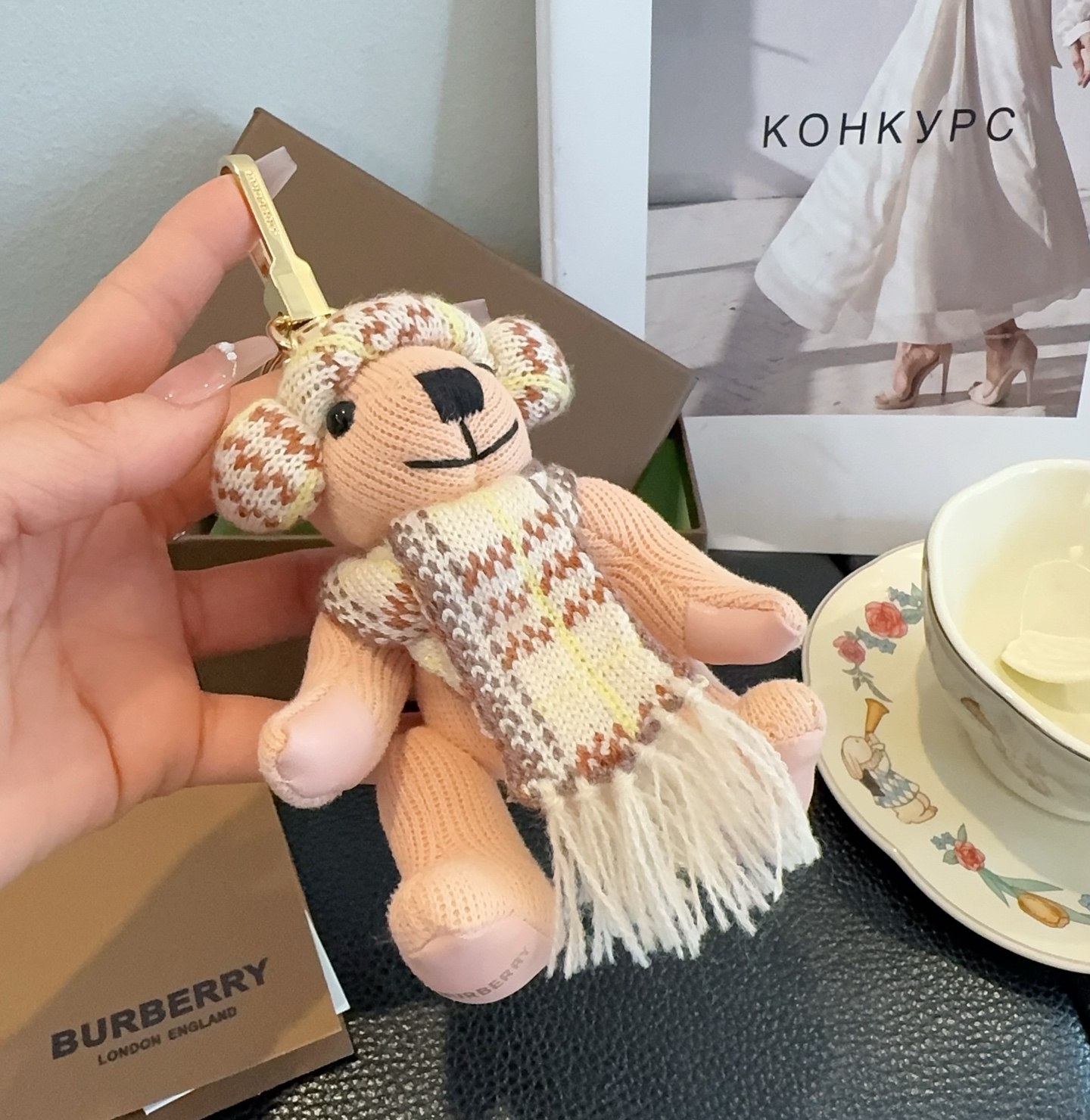 🔥Burberry代工厂小熊🐻挂件，巴宝莉🐻围巾🧣泰迪熊钥匙扣包饰挂件 温柔到心里🥰 准备已久、精致自留