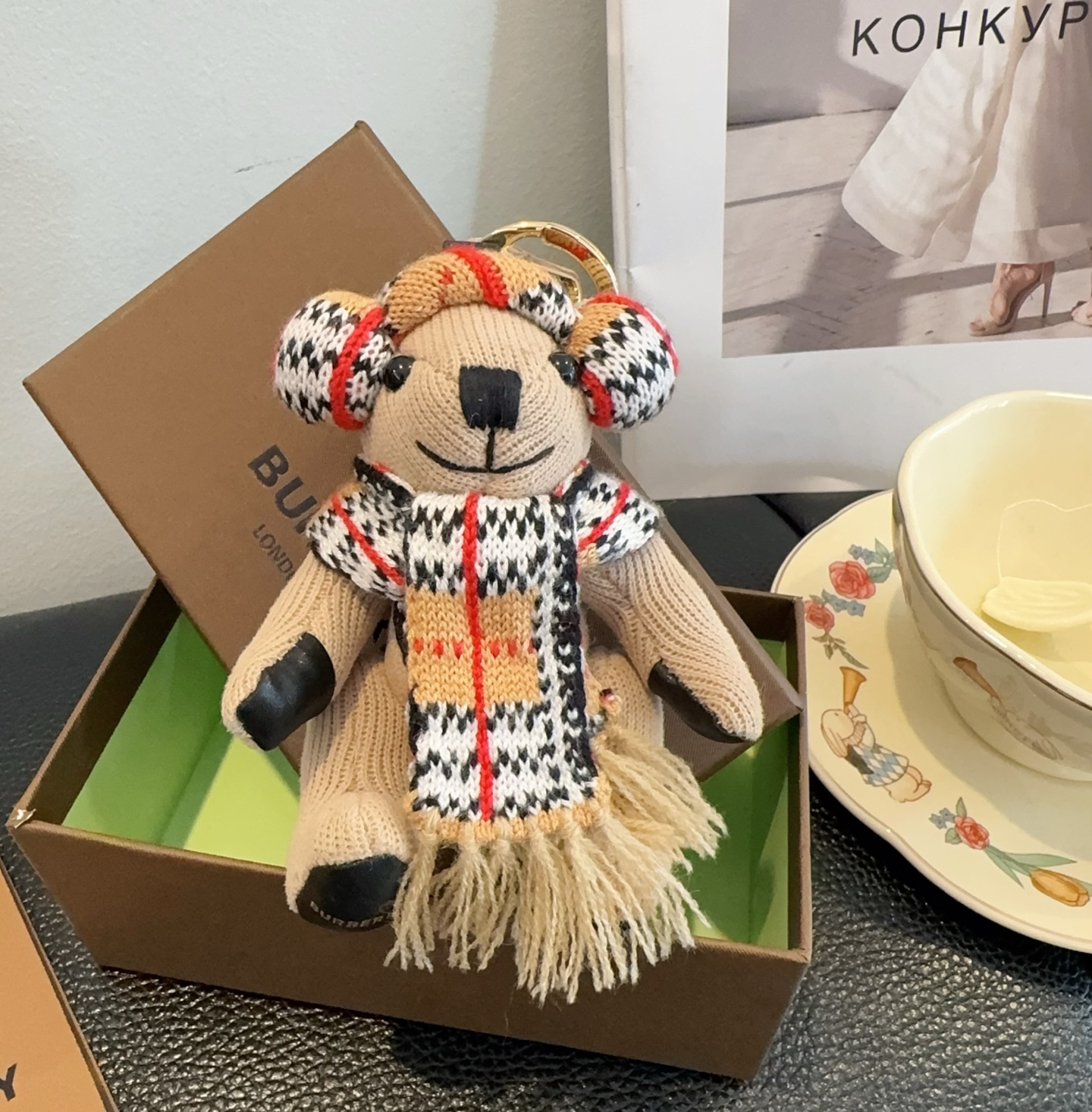 🔥Burberry代工厂小熊🐻挂件，巴宝莉🐻围巾🧣泰迪熊钥匙扣包饰挂件 温柔到心里🥰 准备已久、精致自留