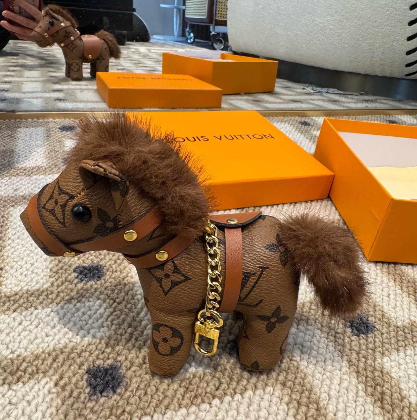 LV钥匙扣老花包包挂件 马上有钱小马🐎挂饰