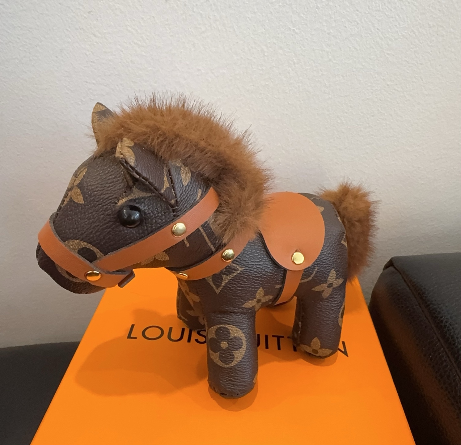 LV钥匙扣老花包包挂件 马上有钱小马🐎挂饰