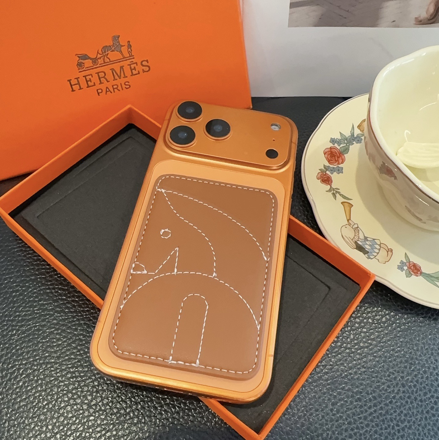 🔥爱马仕官网磁吸卡包 手机磁吸卡包顶级高品质[强]磁吸式卡夹，尺寸：长6.5*高9.5*宽0.5厘米