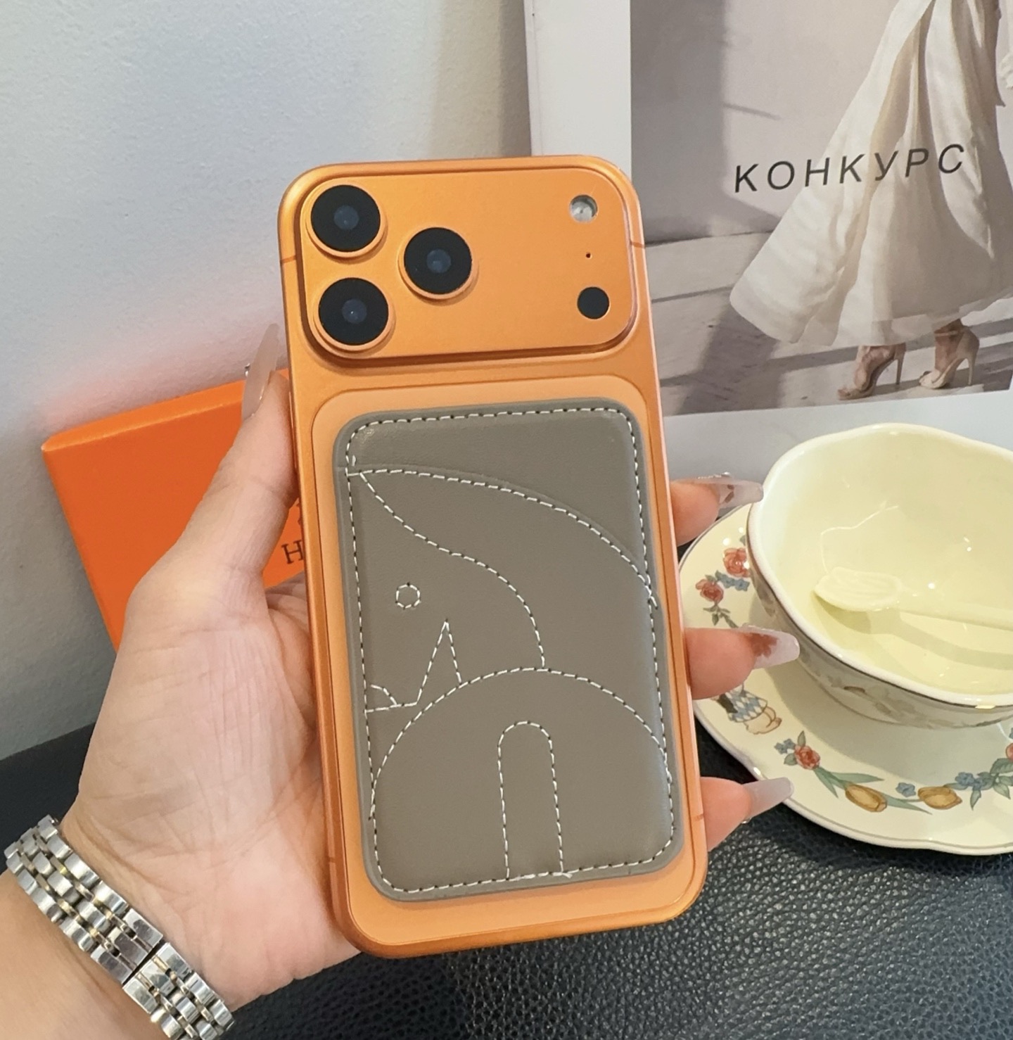 🔥爱马仕官网磁吸卡包 手机磁吸卡包顶级高品质[强]磁吸式卡夹，尺寸：长6.5*高9.5*宽0.5厘米