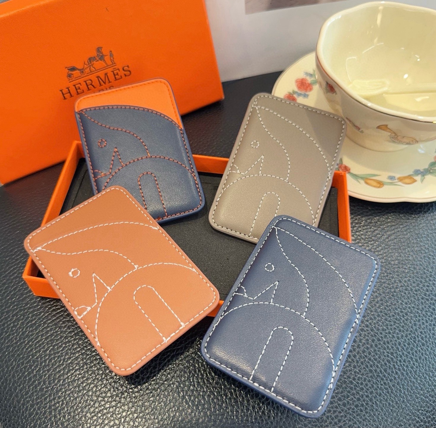 🔥爱马仕官网磁吸卡包 手机磁吸卡包顶级高品质[强]磁吸式卡夹，：长6.5*高9.5*宽0.5厘米