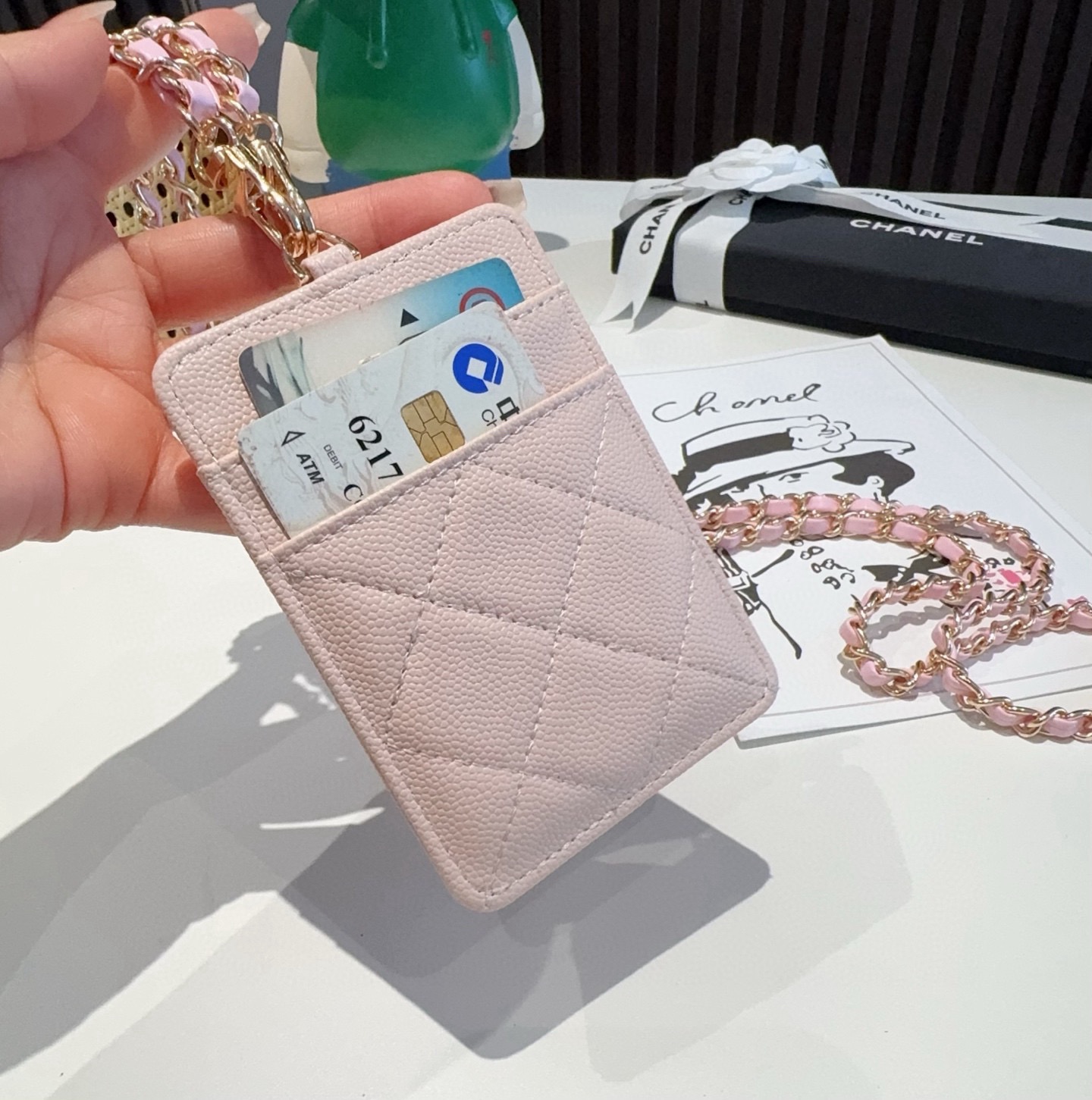 🔥香奈儿菱格绣花链条卡包 工牌🪪卡包 香奈儿卡包 链条挂脖设计🉑拆卸