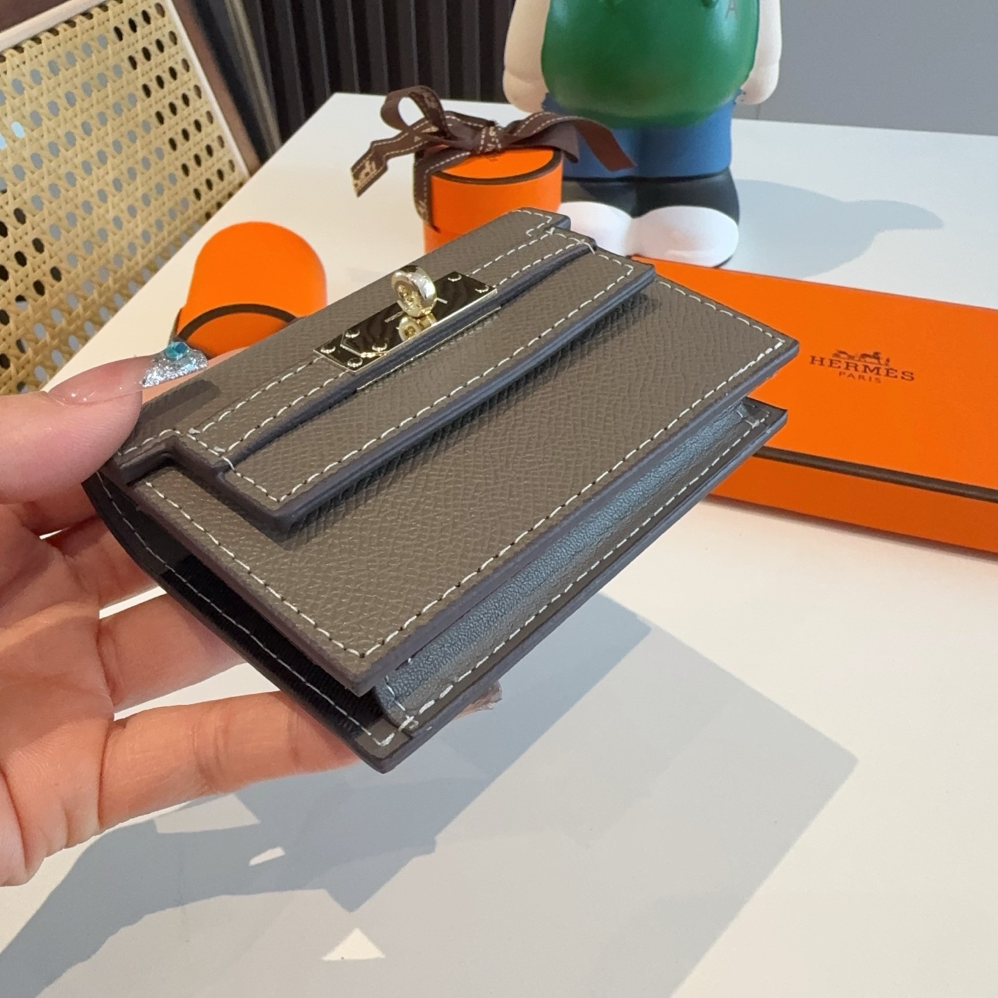 🔥爱马仕真皮卡包 零钱包 头层牛皮 典雅风琴式 11卡位 手感真的很赞❗️