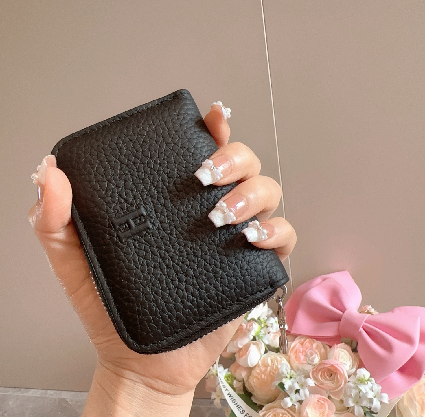 🔥爱马仕H零钱包卡包，头层牛皮 有隔层 可放证件 口红 零钱 耳机等小物件 手感真的很赞❗️