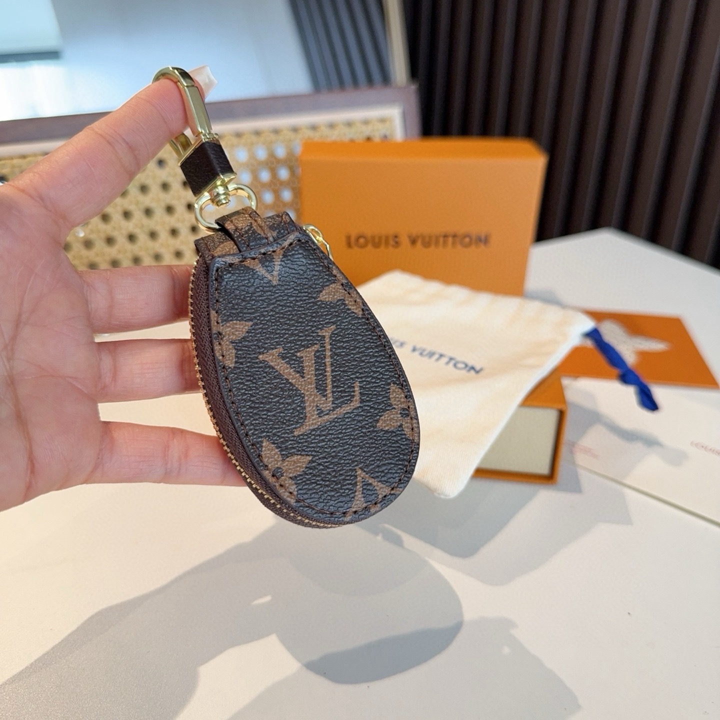 🔥LV经典老花钥匙包，车钥匙包 挂件配饰