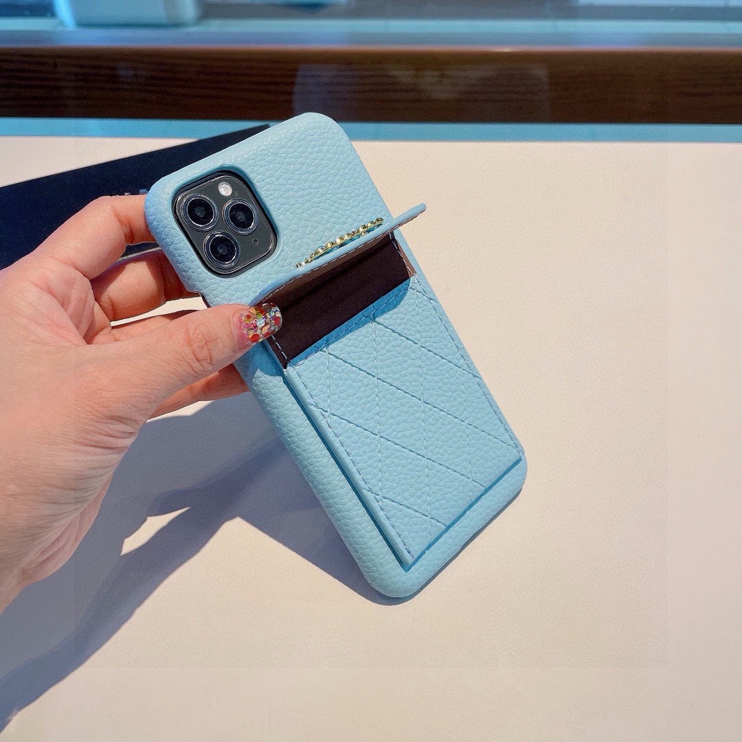 🔥新品上架～～～CHANEL香奈儿【荔枝纹卡包手机壳】独家原单💥进口皮料，高端品质 🎉 型号：为了不出现