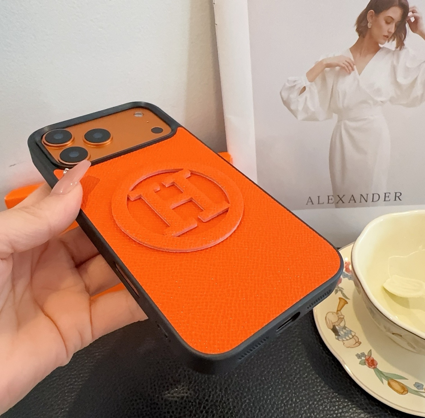 ✨✨新款上架爱马仕 Hermes手机壳 星宇橙系列手机壳型号：为了不出现报错型号，请打开本机查看手机设置