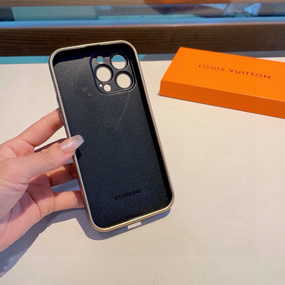 💗lv经典老花卡包手机壳 电镀包边贴皮，二合一全包新材料，手感舒适！iPhone16系列更新 型号：为了