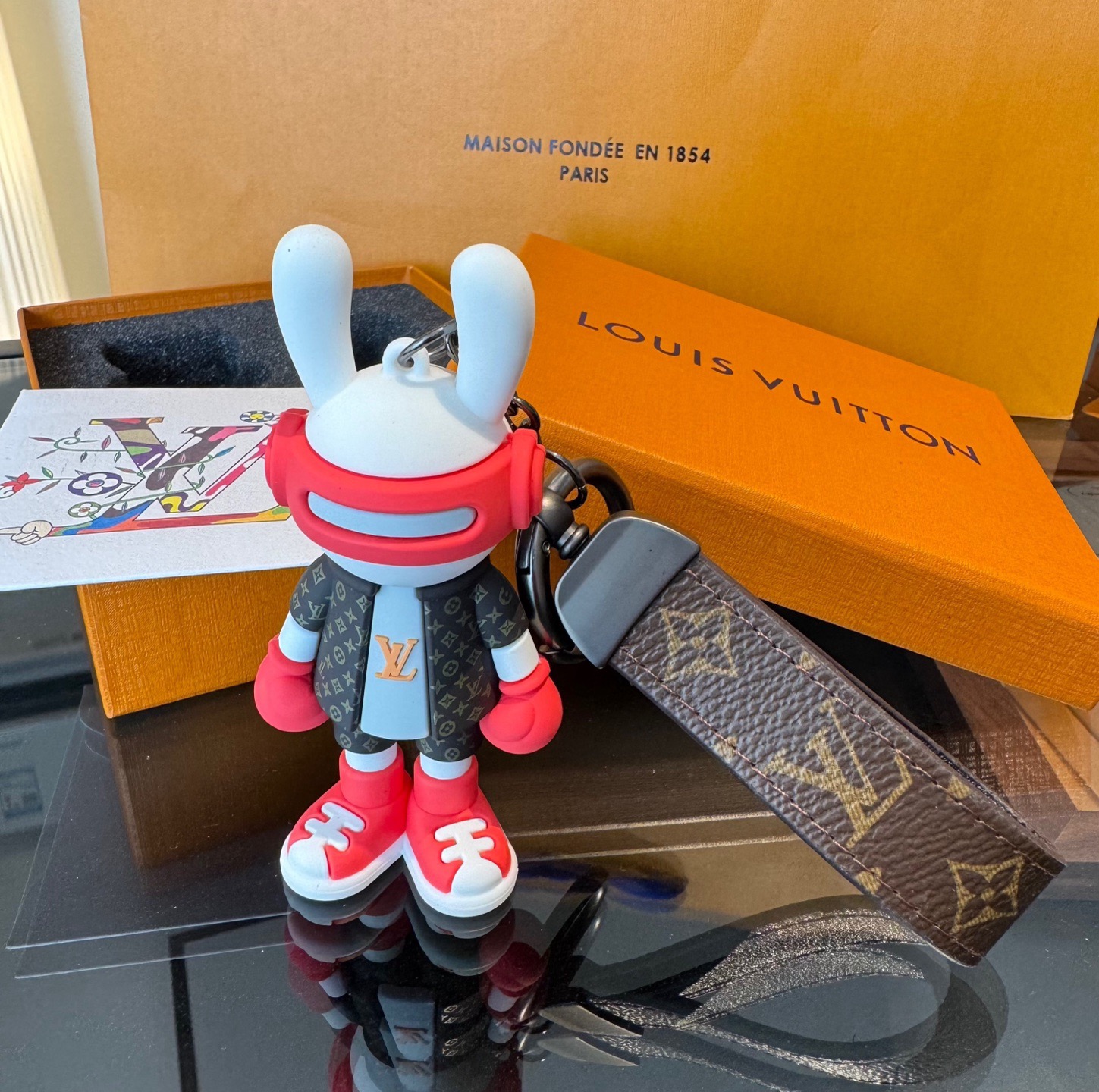 🔥LV兔子公仔钥匙扣 可拆卸当汽车摆件，网红爆款 高档装饰挂件 高版本出货 配包装