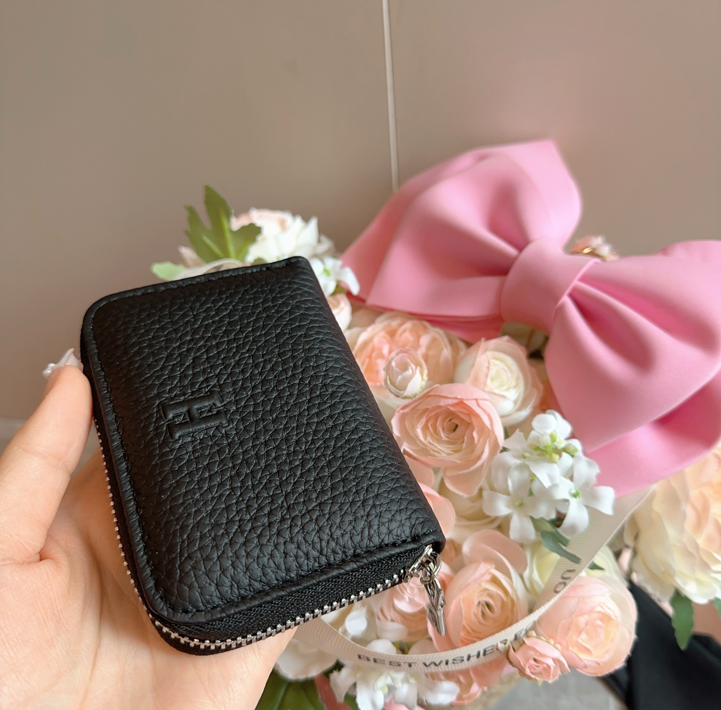 🔥爱马仕H零钱包卡包，头层牛皮 有隔层 可放证件 口红 零钱 耳机等小物件 手感真的很赞❗️