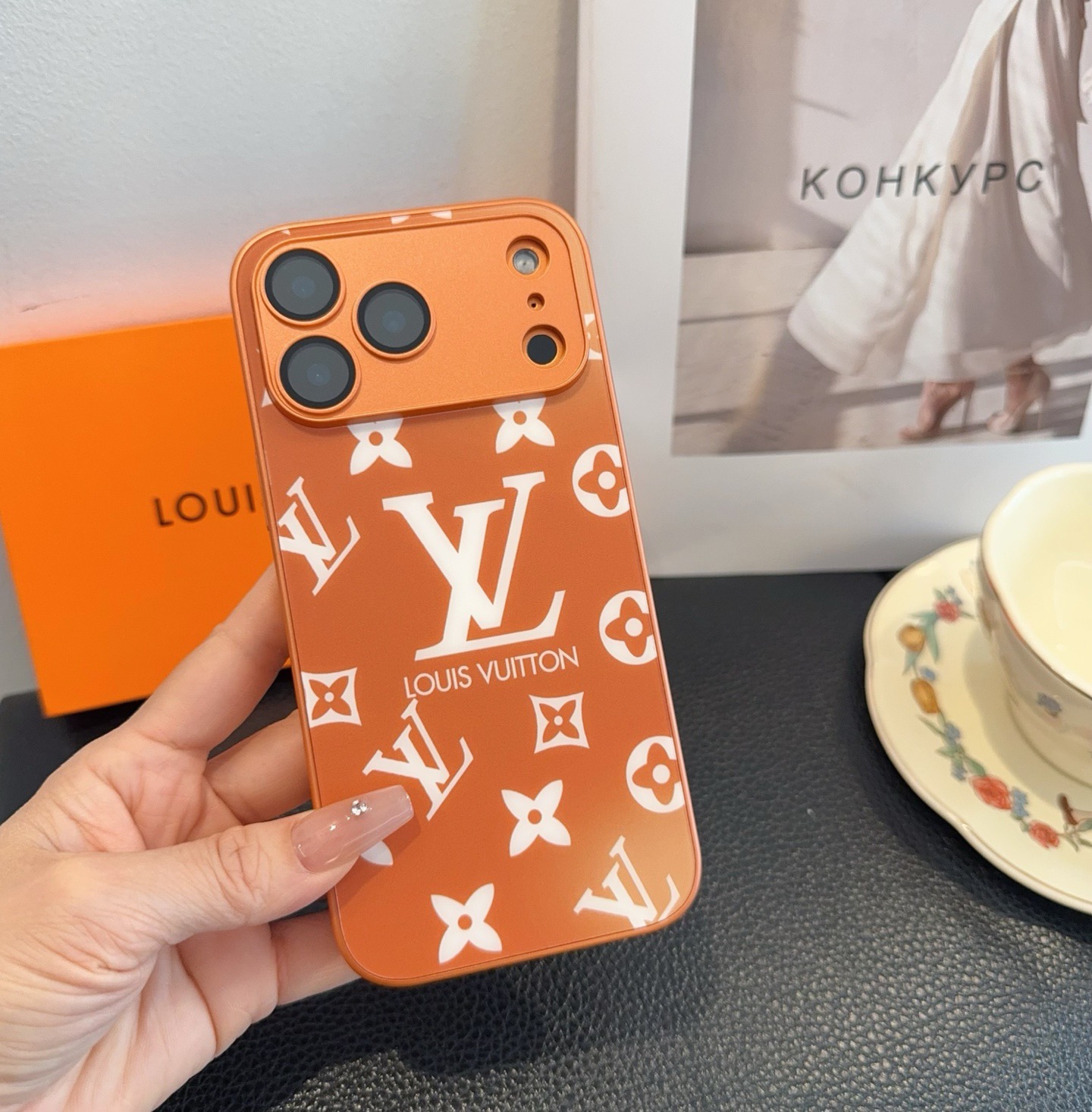 星宇橙系列 LV手机壳 型号：为了不出现报错型号，请打开本机查看手机设置显示的型号⚠️⚠️⚠️iPhon