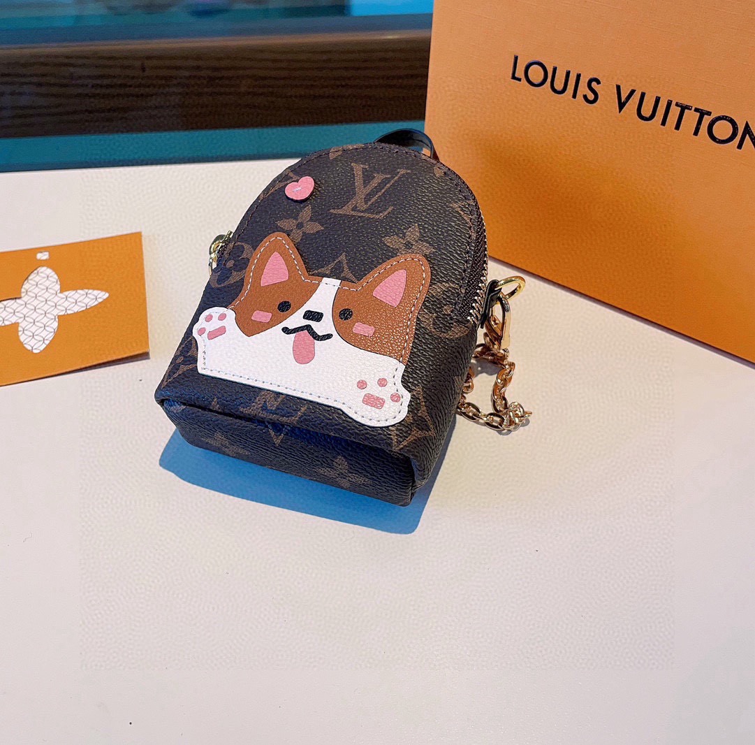 ❗原单货☀ LOUIS VUITTON 新款卡通链条斜挎小包，mini包包 可装银行卡💄蓝牙耳机…钥匙扣