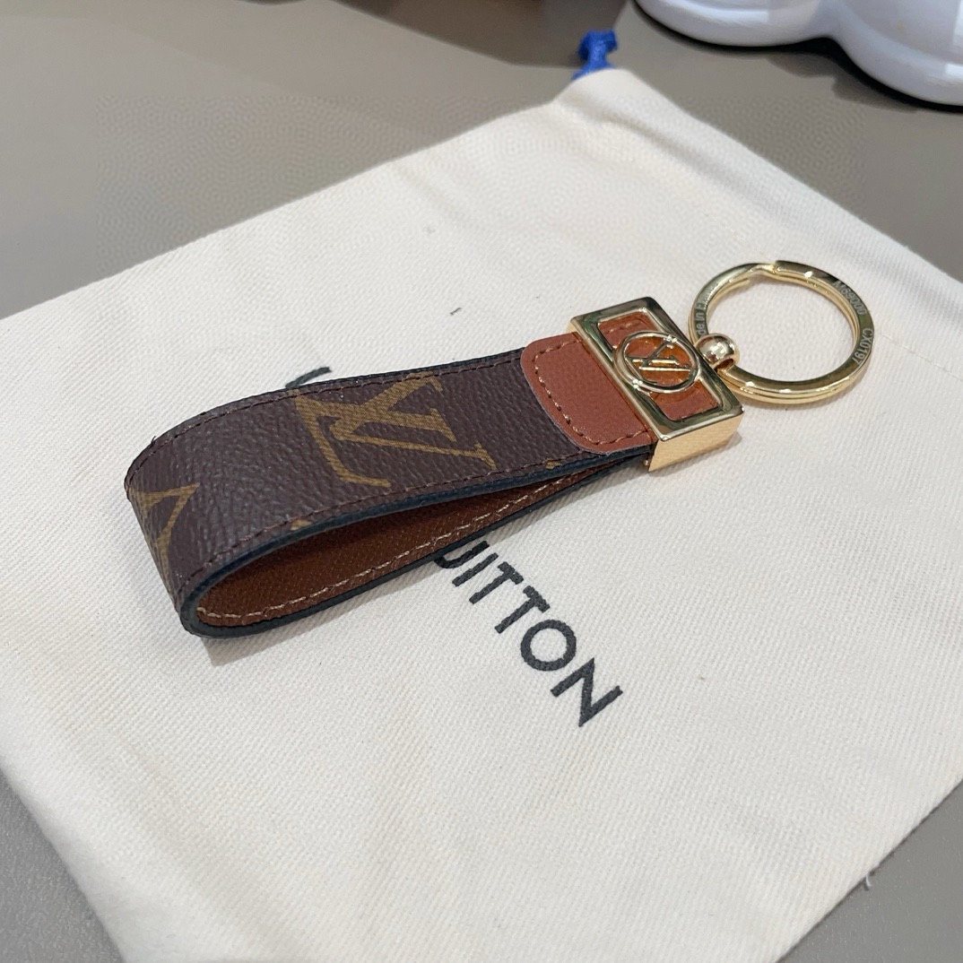 🔥爆款推荐 驴家达芙妮系列老花钥匙扣 车钥匙扣 DauPhine Dragonne 钥匙扣彰显金属匠艺与