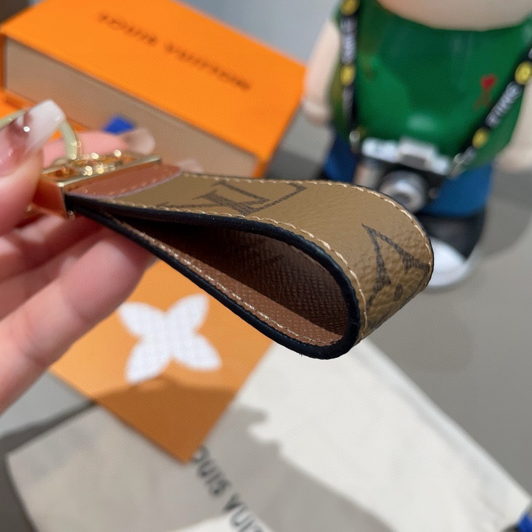 🔥爆款推荐 驴家达芙妮系列老花钥匙扣 车钥匙扣 DauPhine Dragonne 钥匙扣彰显金属匠艺与